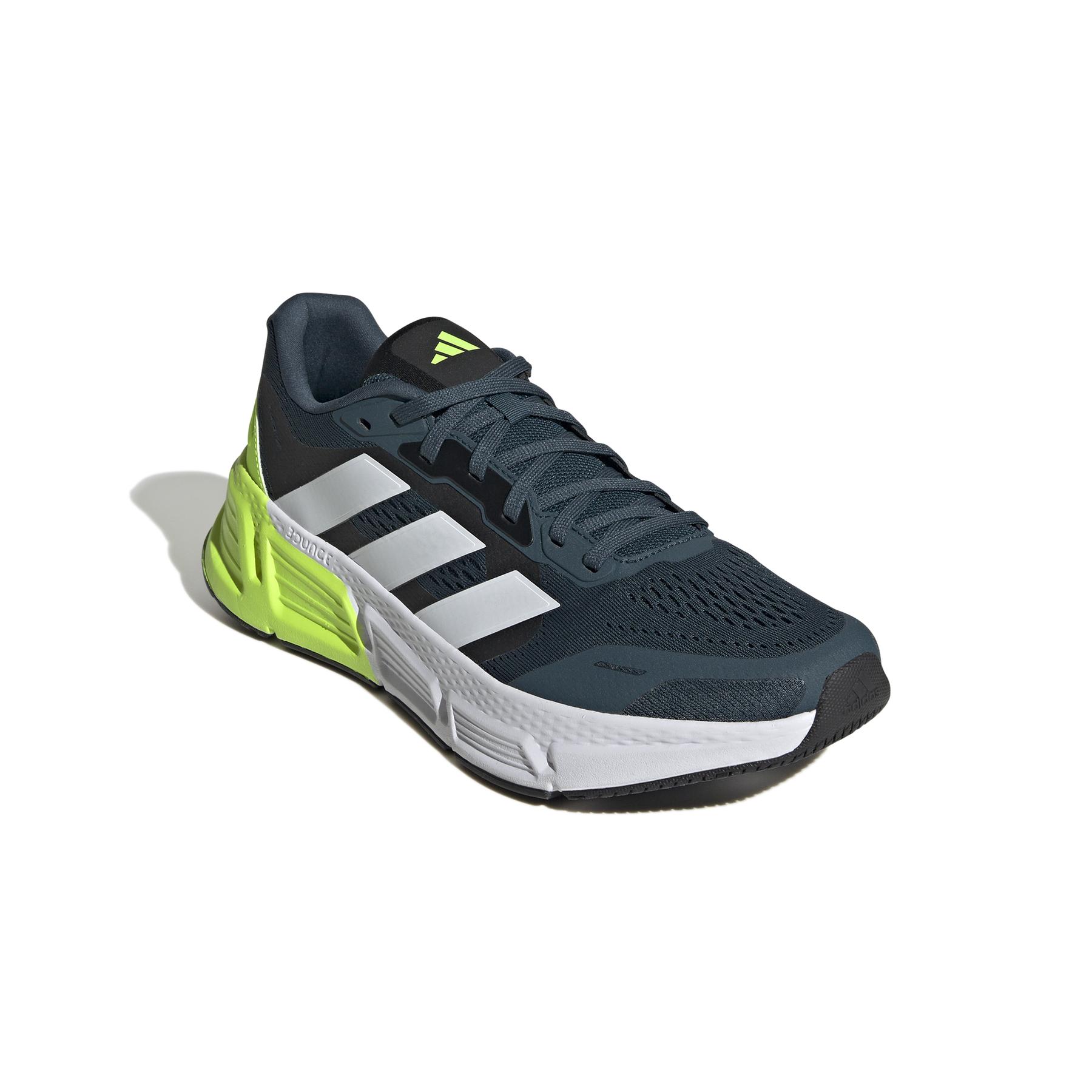 product/a/d/adidas_if2232_6_footwear_photography_front_lateral_top_view_white_nw.jpg