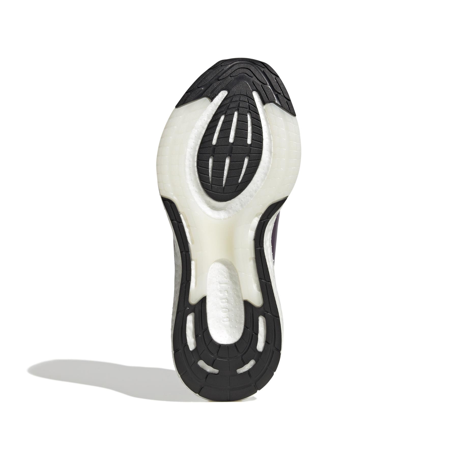 product/a/d/adidas_if2388_4_footwear_photography_bottom_view_white-nw091625.jpg