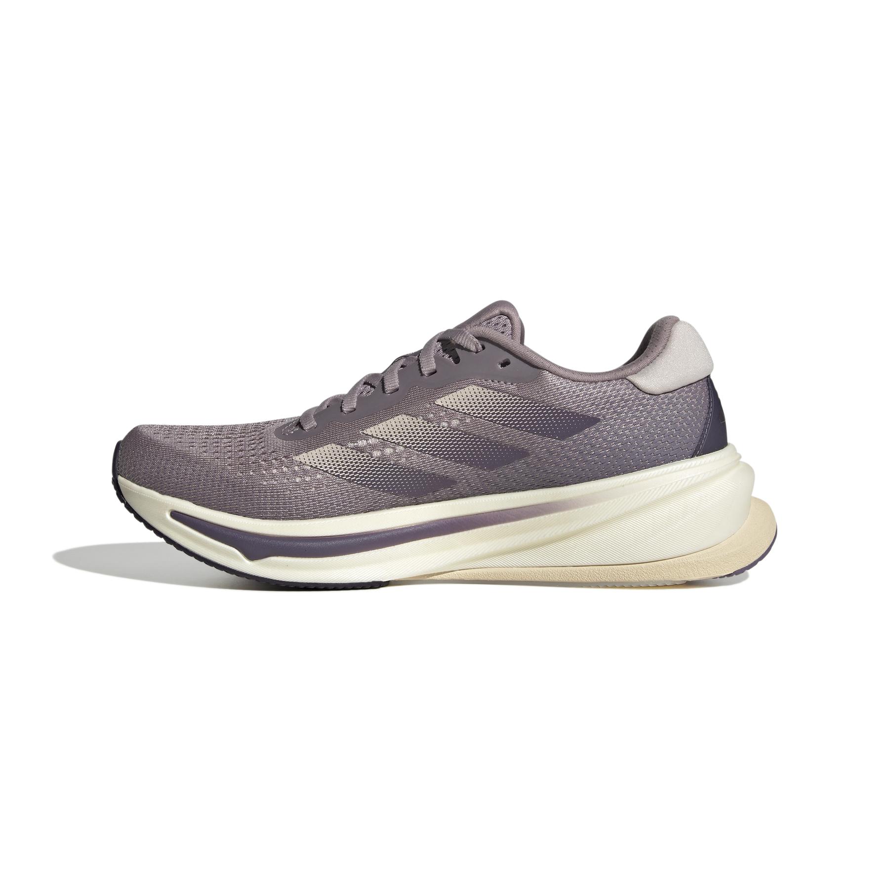 product/a/d/adidas_if3022_5_footwear_photography_side_medial_center_view_white.jpg