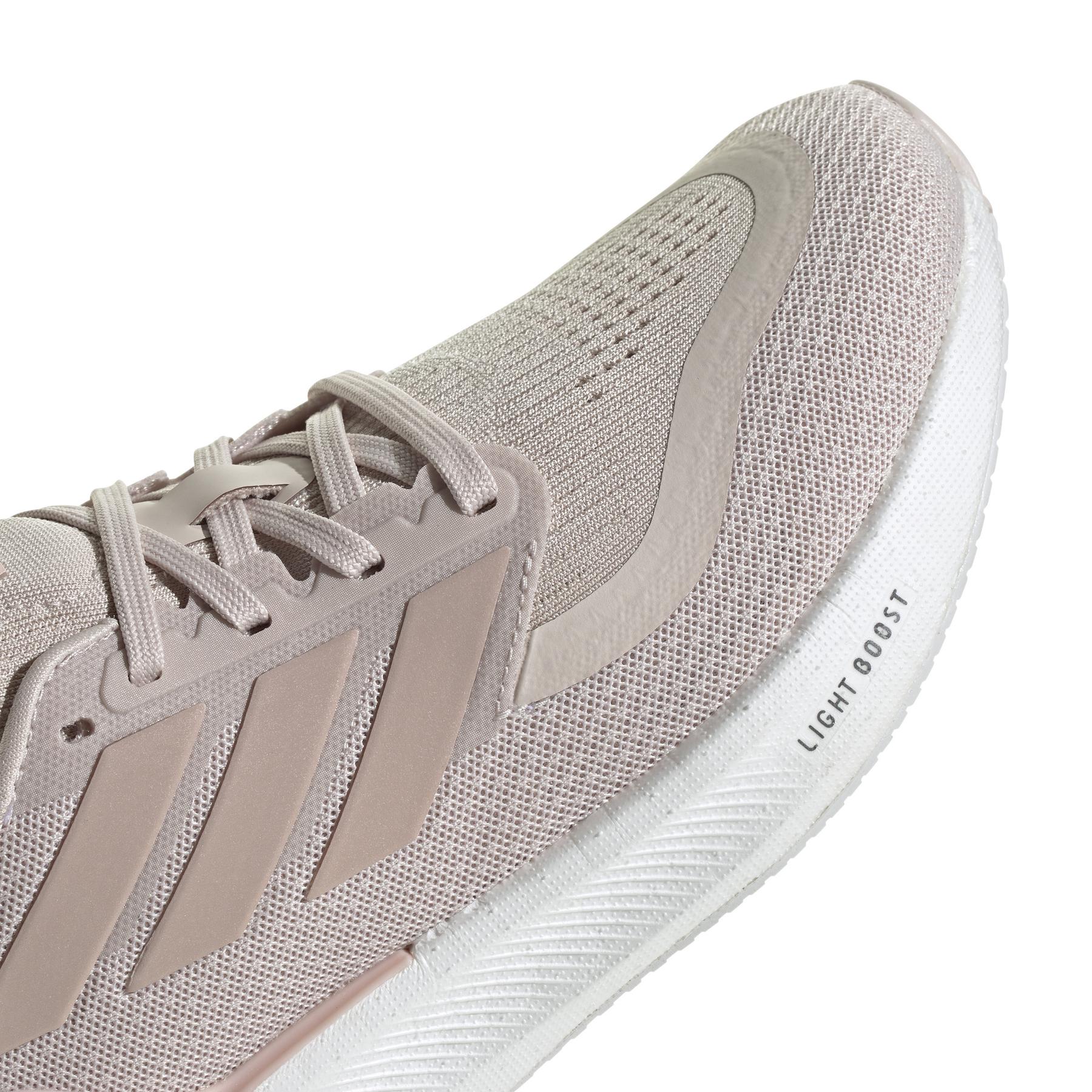 product/a/d/adidas_if9203_9_footwear_photography_detail_view_2_white.jpg