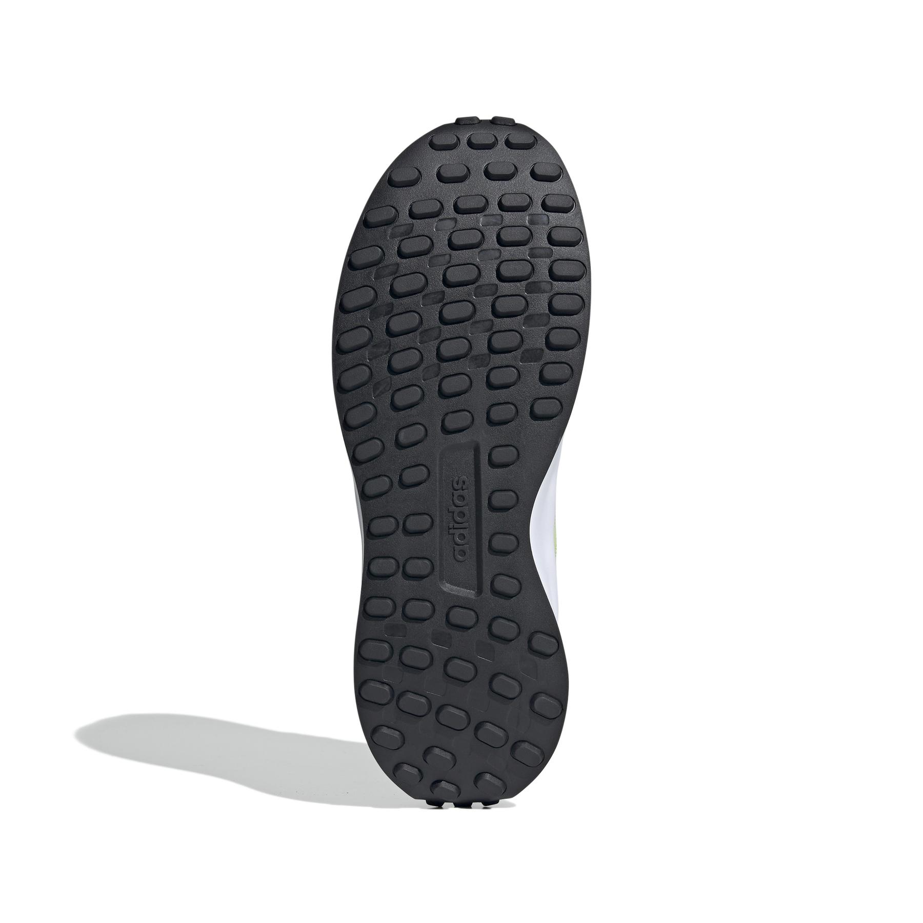 product/a/d/adidas_ig1184_4_footwear_photography_bottom_view_white.jpg