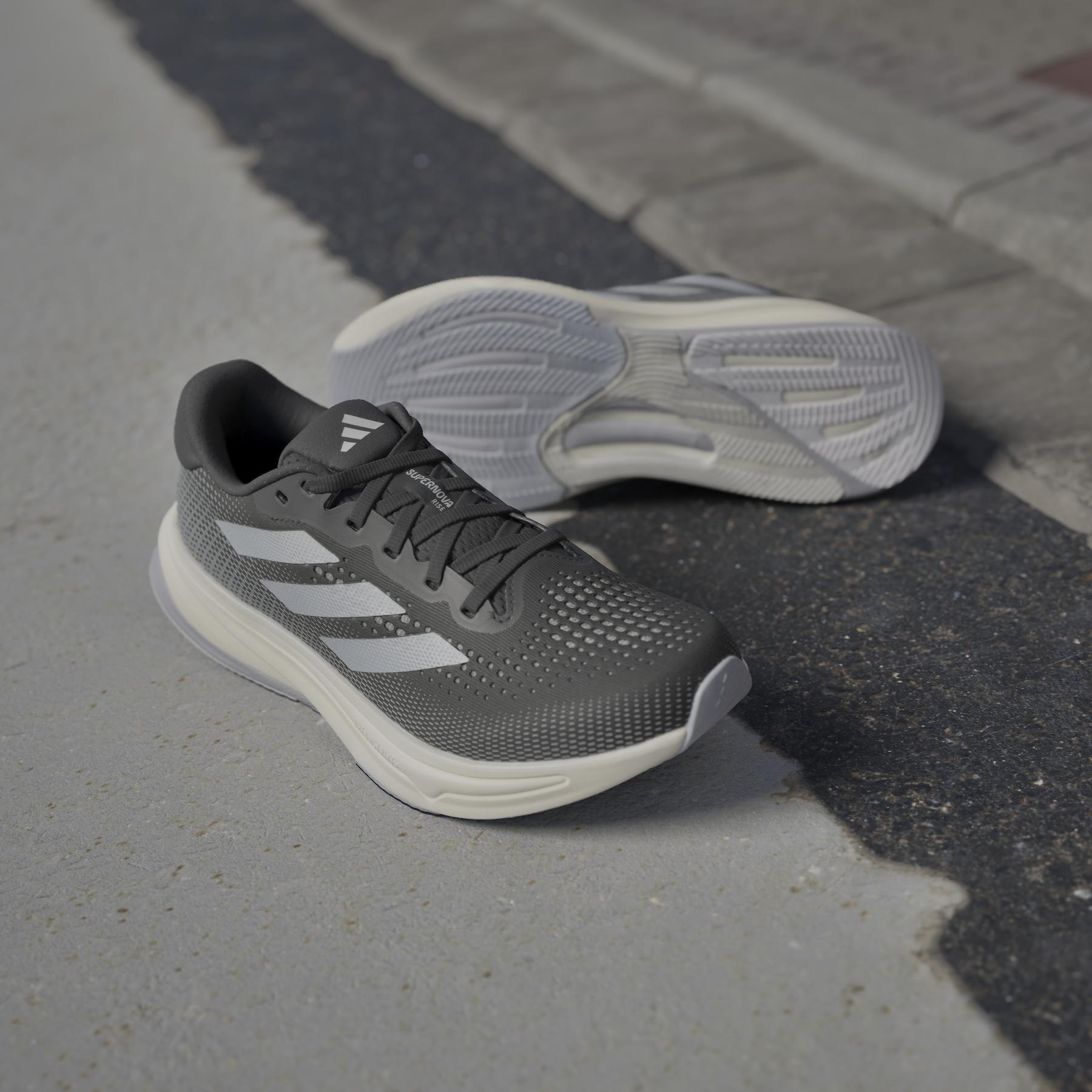 product/a/d/adidas_ig5837_23_footwear_photography_heromrktng_view_8_white-nw032224.jpg