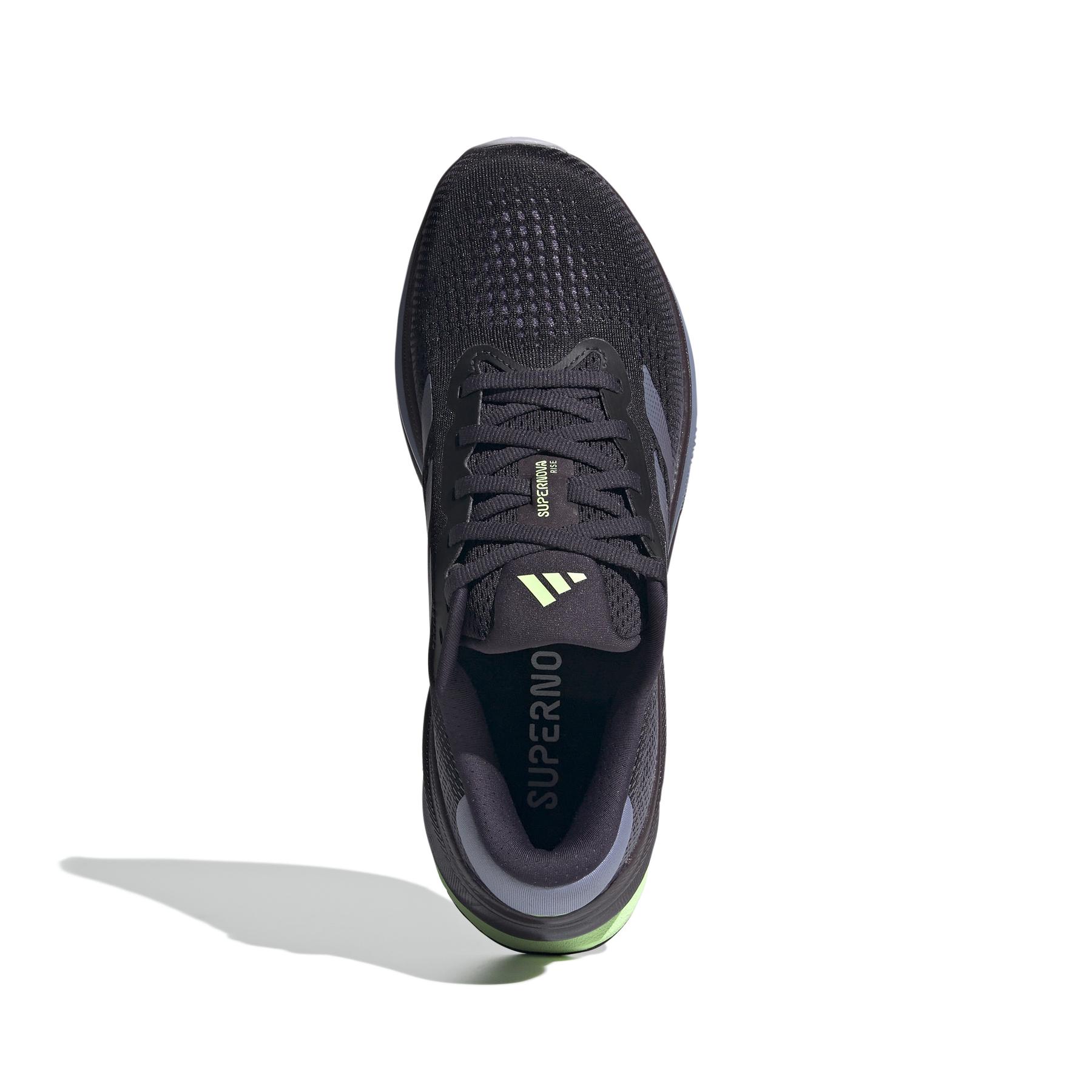 product/a/d/adidas_ig5839_3_footwear_photography_top_portrait_view_white-nw052424.jpg