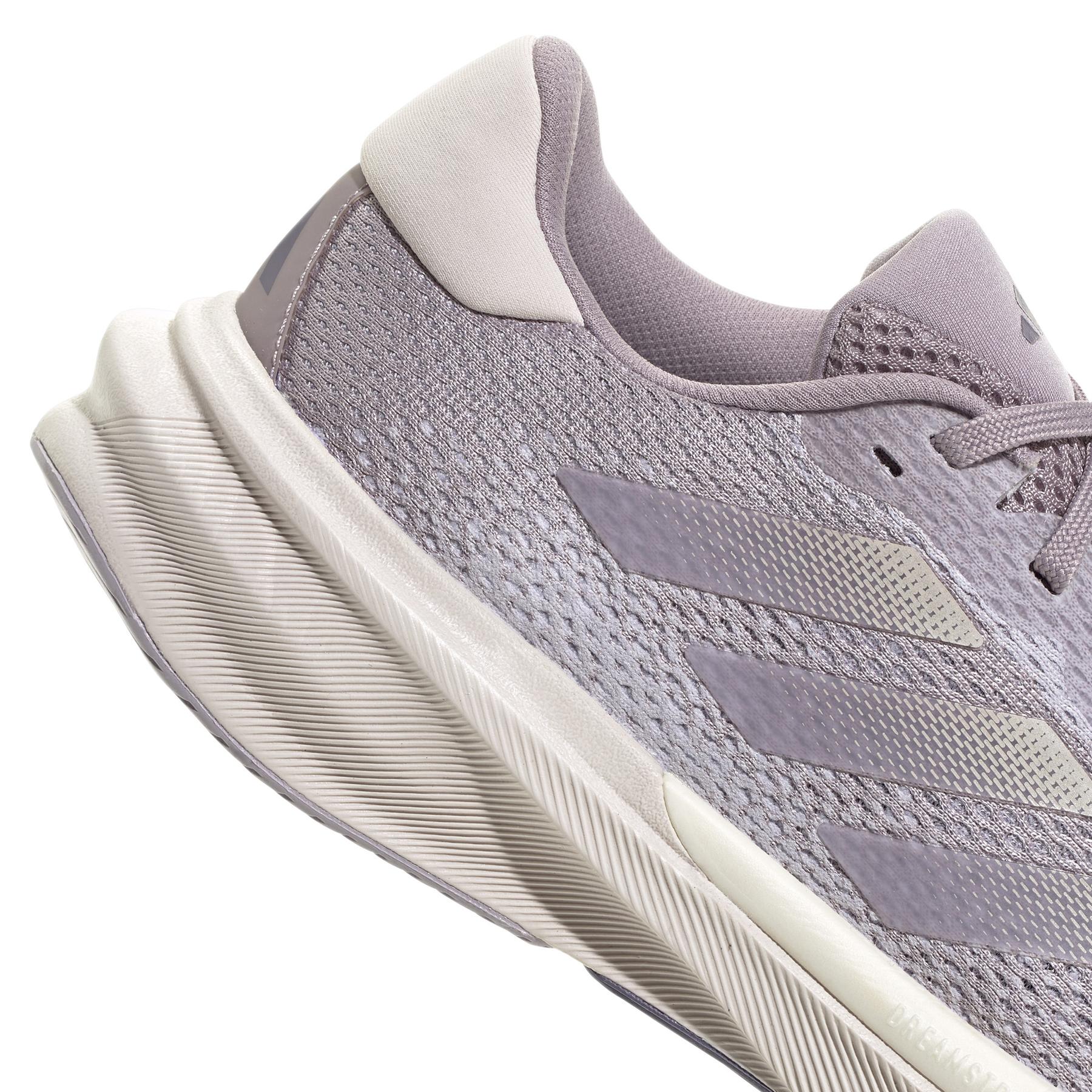 product/a/d/adidas_ig8291_8_footwear_photography_detail_view_1_white.jpg