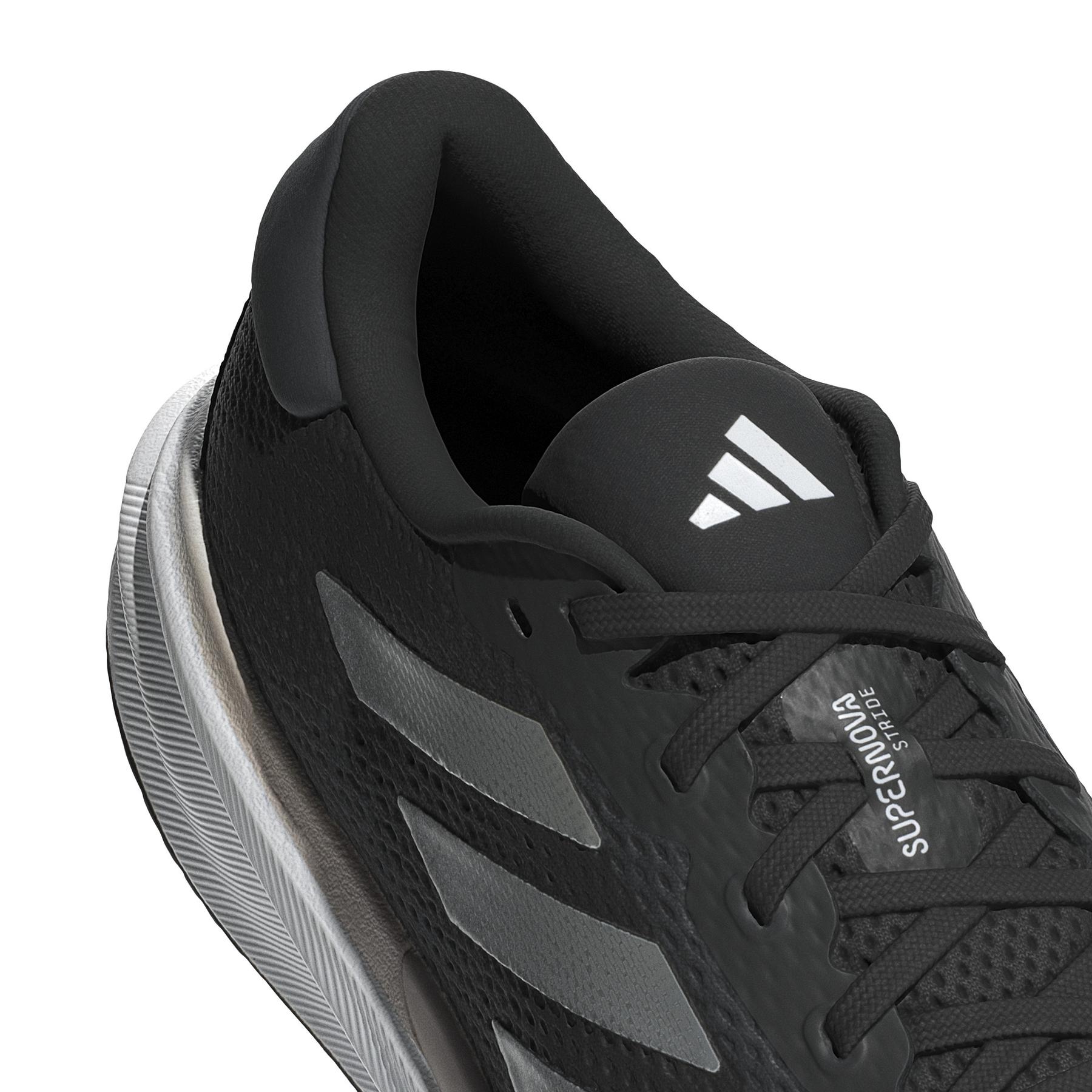product/a/d/adidas_ig8317_8_footwear_photography_detail_view_1_white.jpg