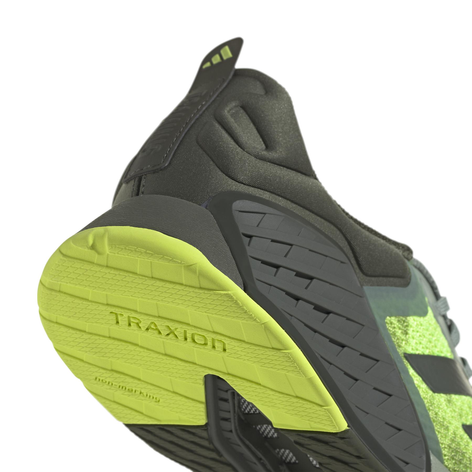 product/a/d/adidas_ih5247_8_footwear_photography_detail_view_1_white-nw091625.jpg