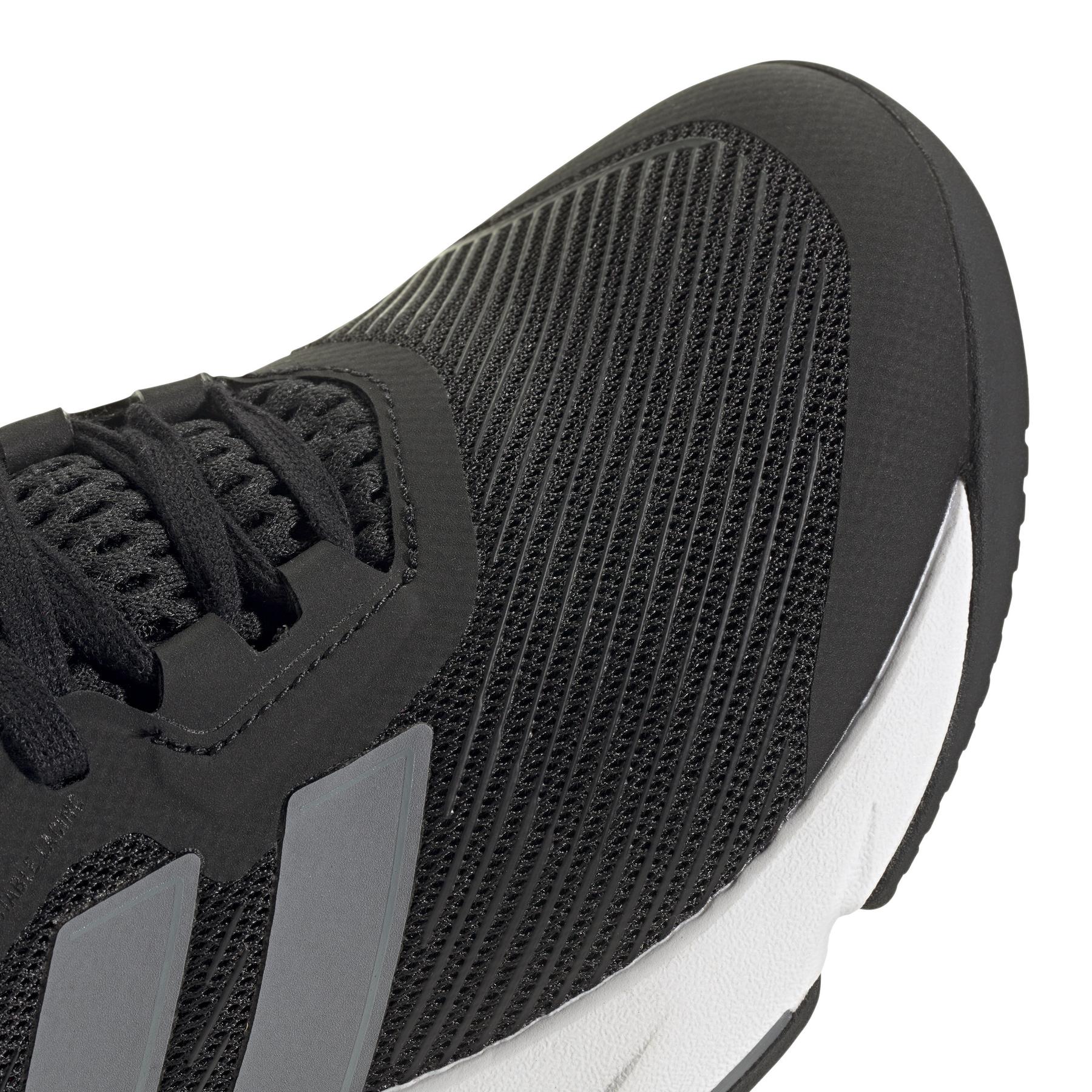 product/a/d/adidas_ih5256_9_footwear_photography_detail_view_2_white-nw091625.jpg