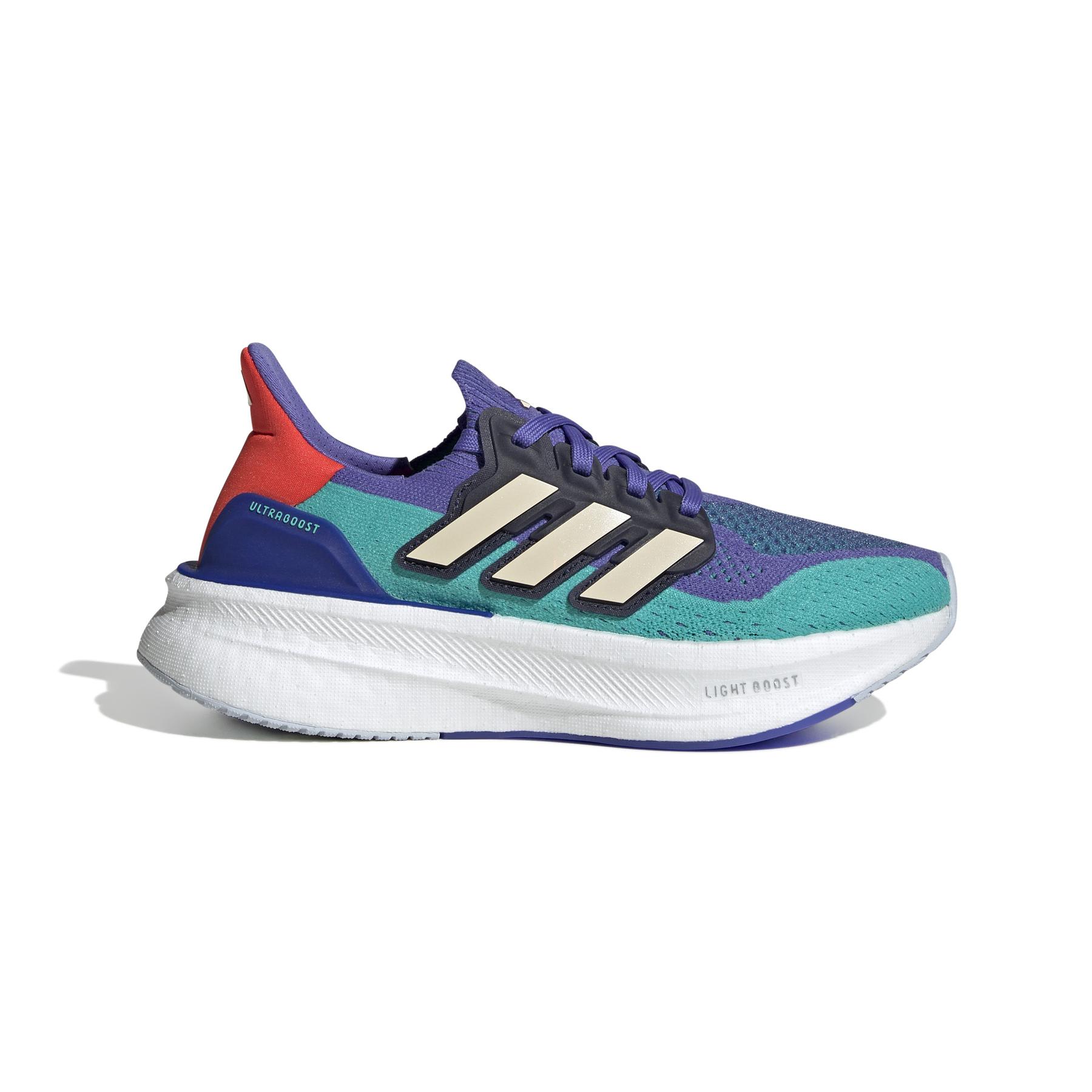product/a/d/adidas_ih7595_1_footwear_photography_side_lateral_center_view_white.jpg