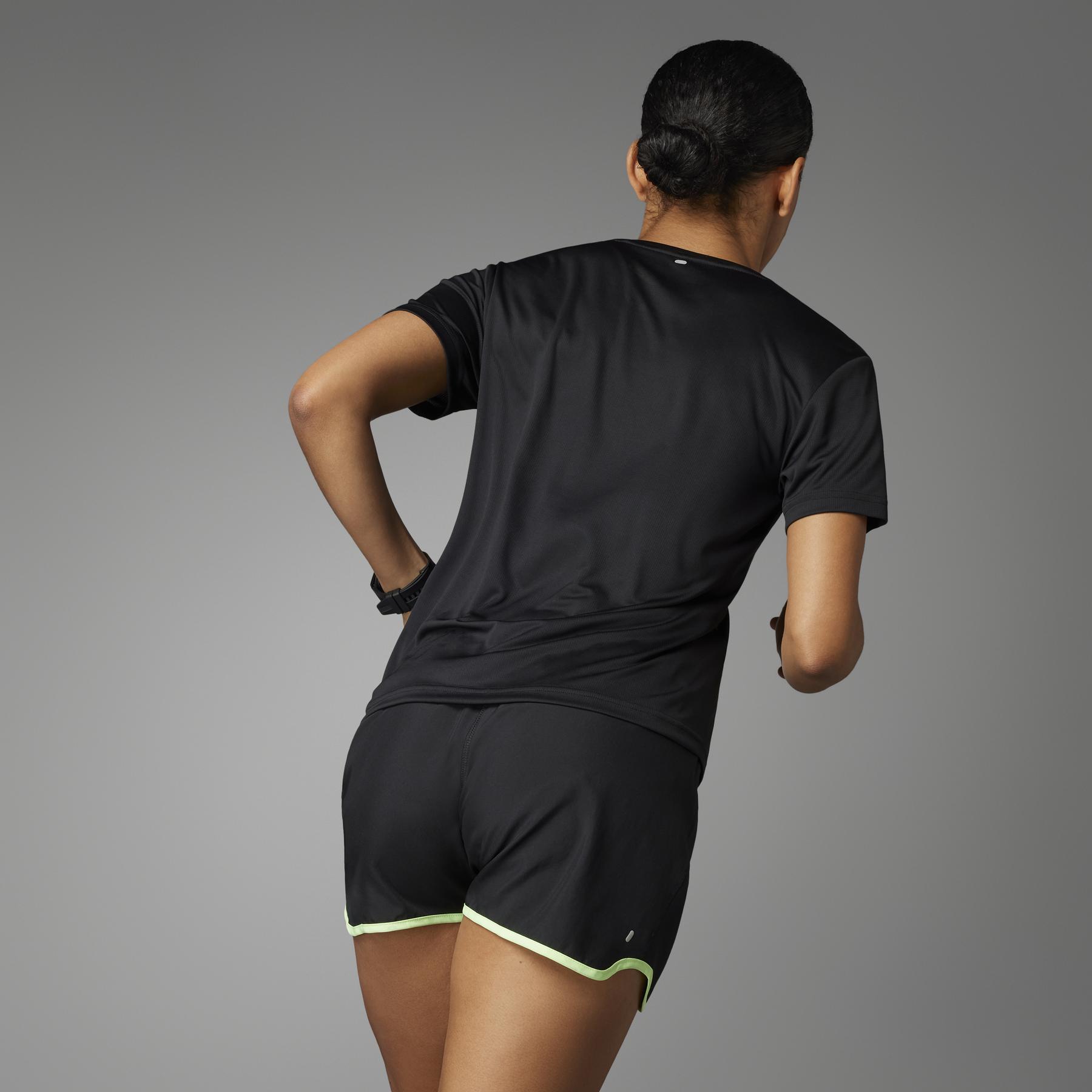 product/a/d/adidas_il7225_10_apparel_photography_heromrktng_view_3_white.jpg