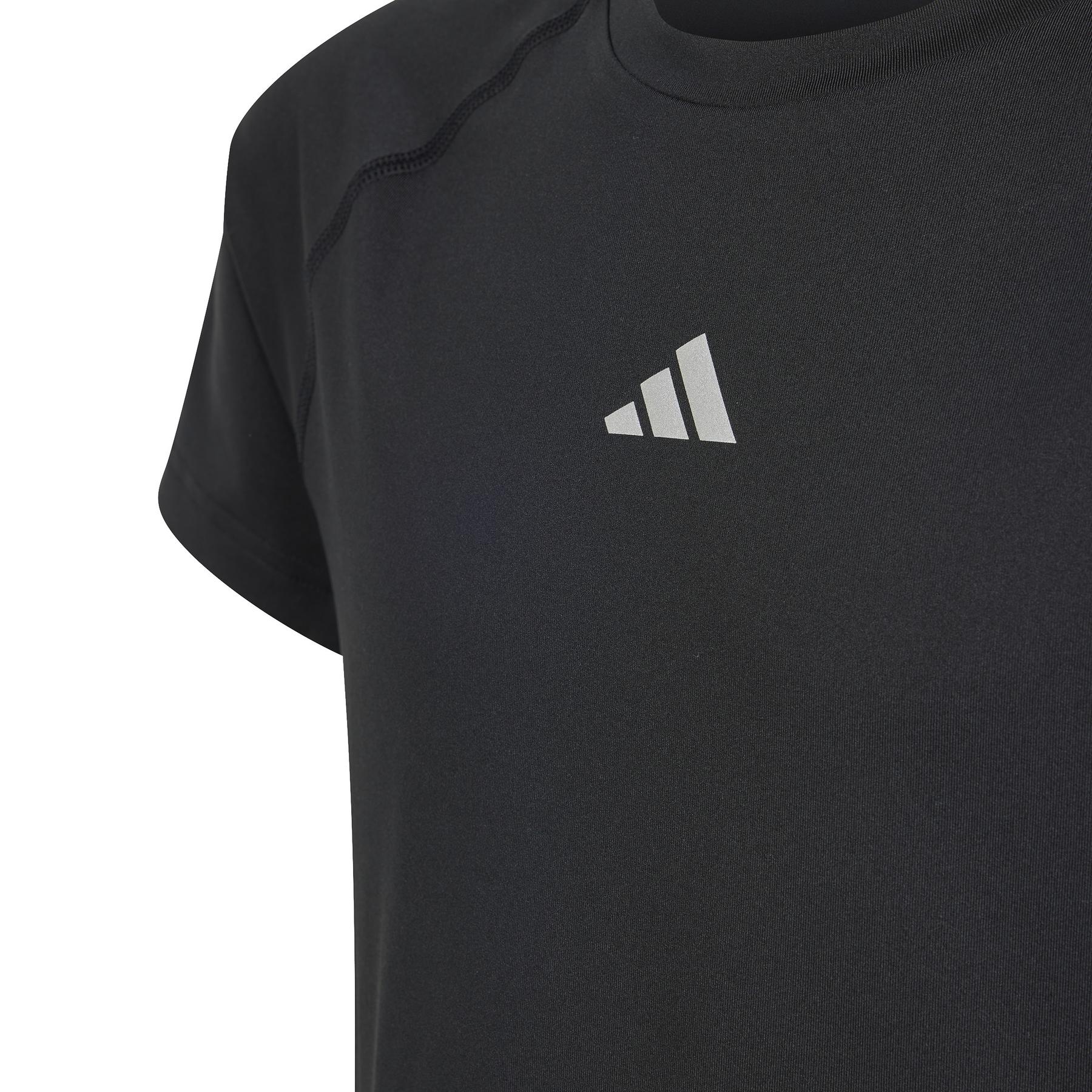 product/a/d/adidas_ir9412_4_apparel_photography_detail_view_1_white.jpg
