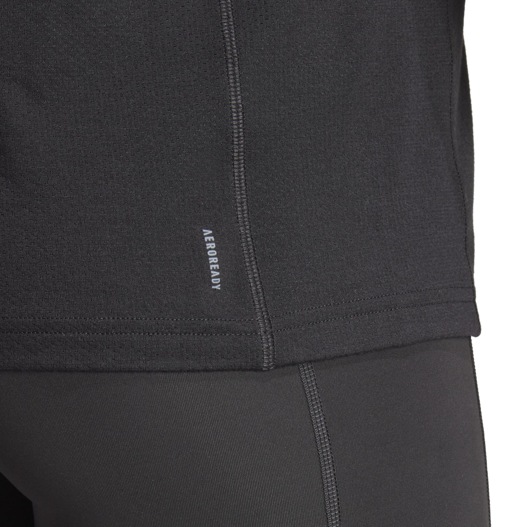 product/a/d/adidas_it0544_7_apparel_on_model_detail_view_2_white.jpg