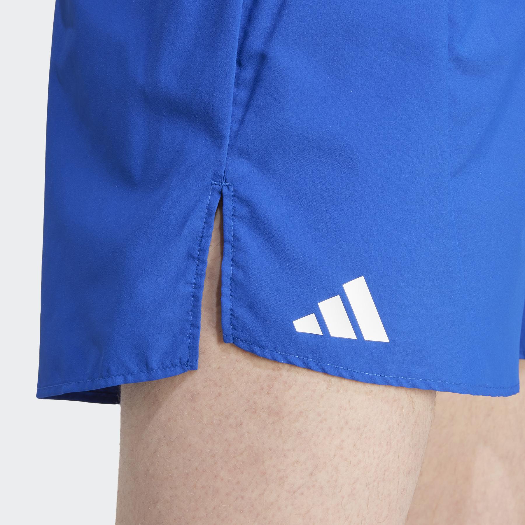 product/a/d/adidas_it1467_7_apparel_on_model_detail_view_1_white-nw112824.jpg