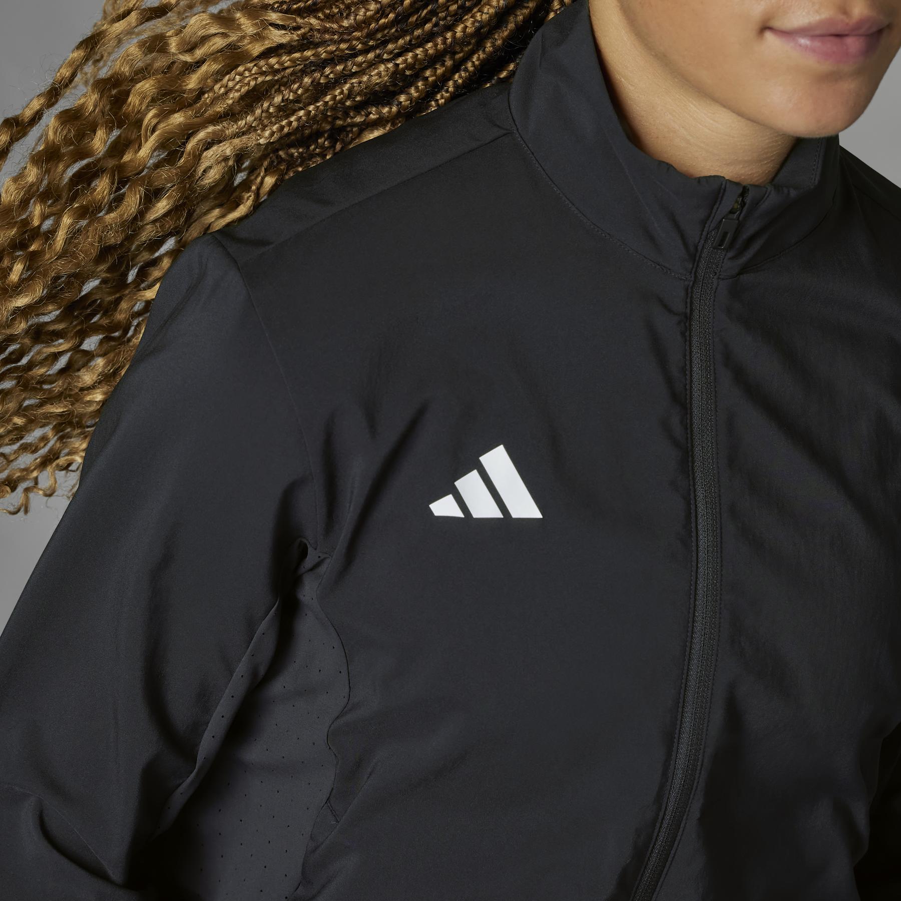 product/a/d/adidas_it7595_13_apparel_photography_heromrktng_view_5_white-new0201.jpg