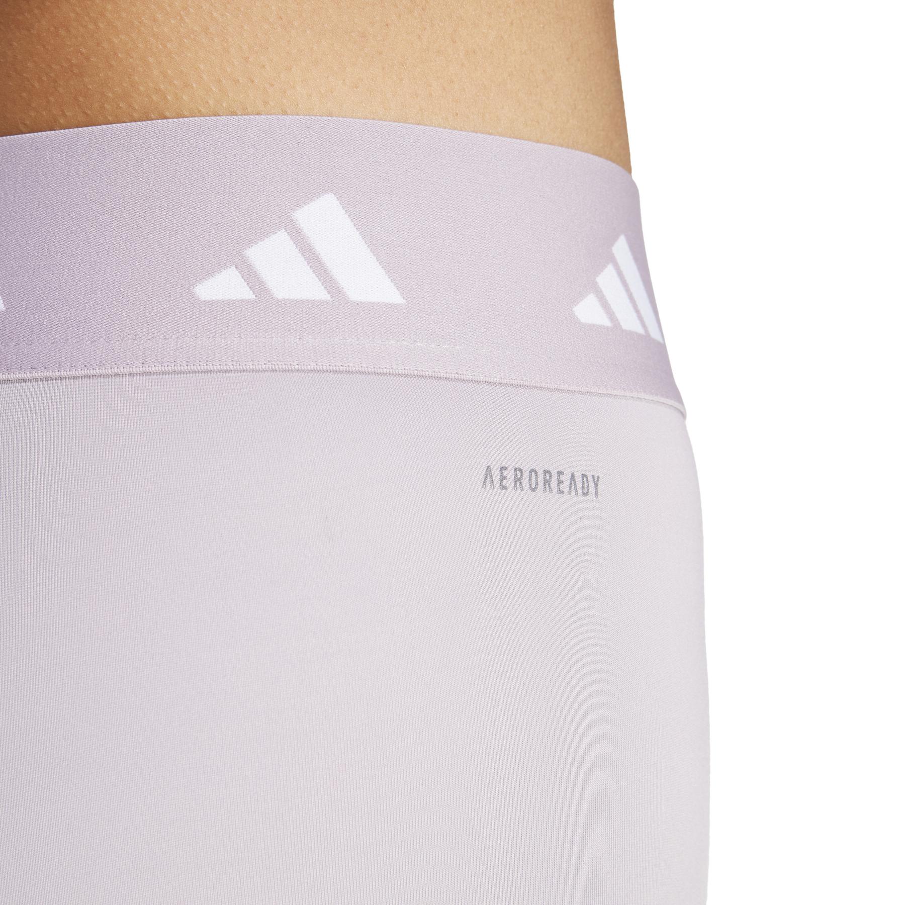 product/a/d/adidas_iu1843_8_apparel_on_model_detail_view_2_white.jpg