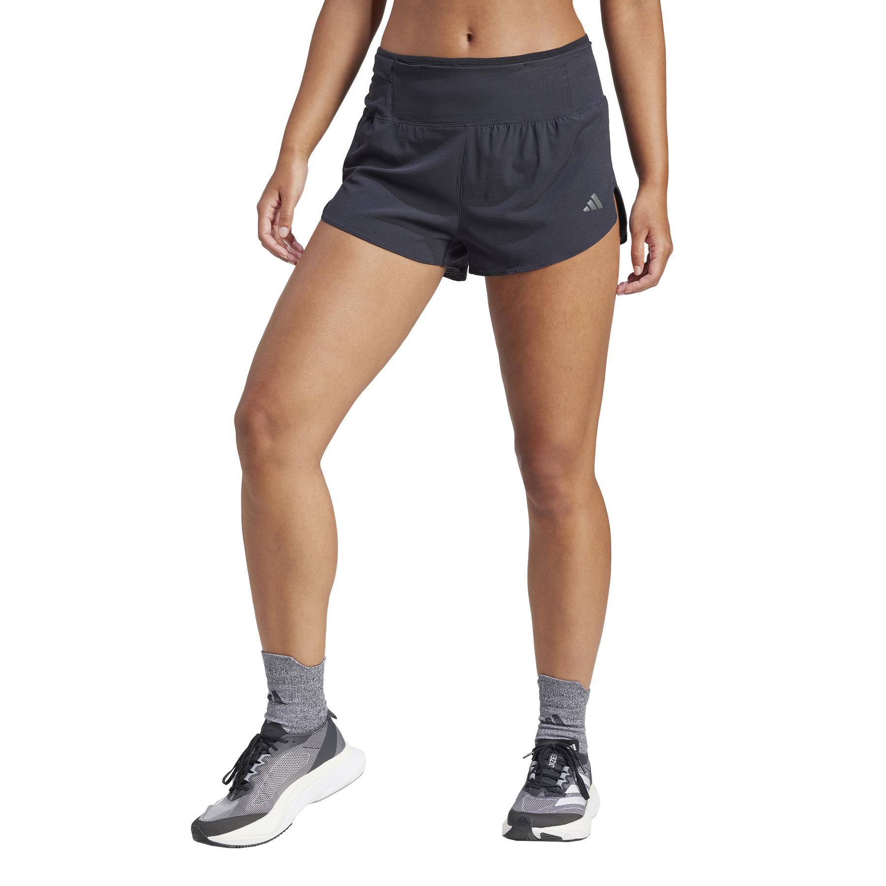 product/a/d/adidas_ix2824_black_3.jpg