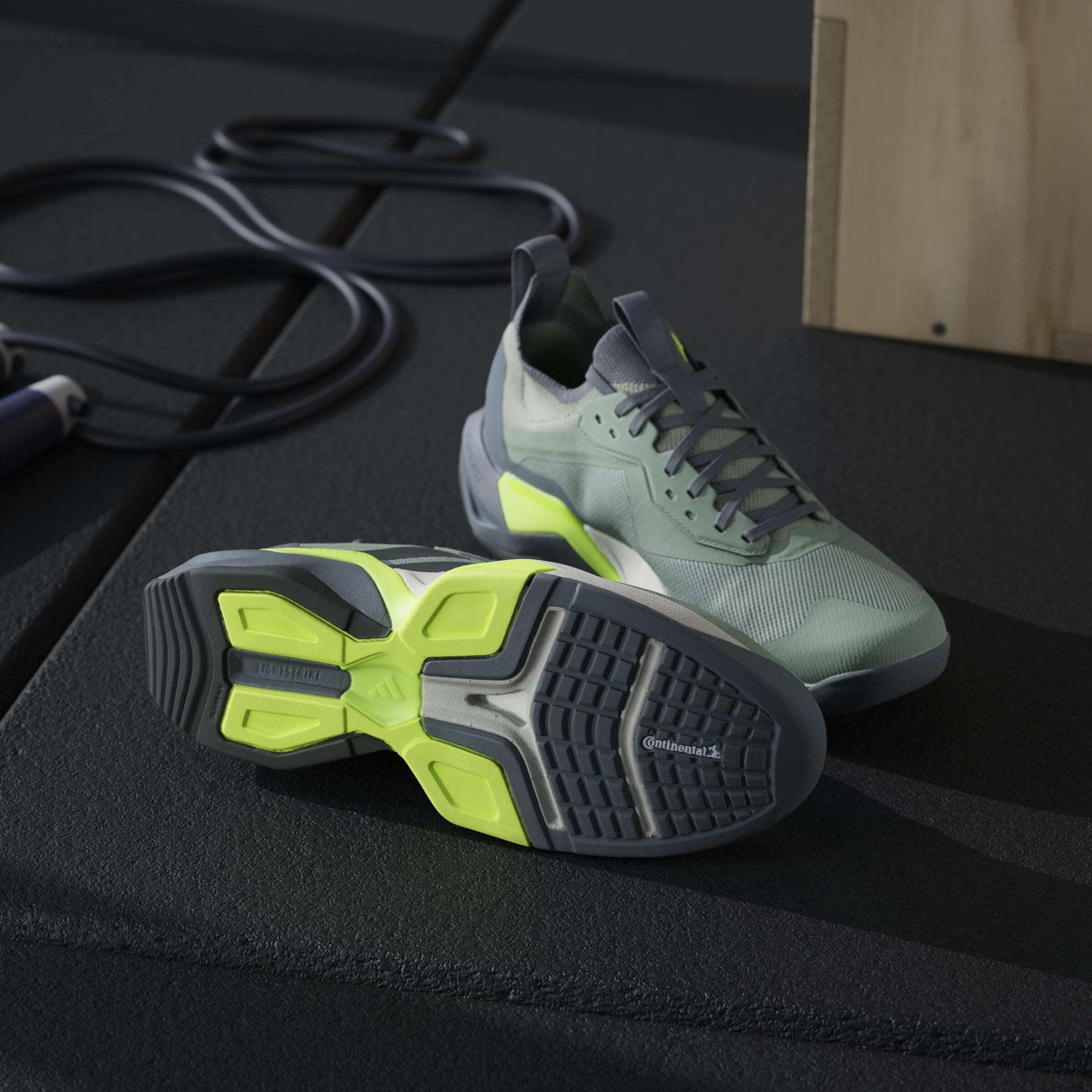 product/a/d/adidas_jh6167_17_footwear_photography_heromrktng_view_4-nw091625.jpg