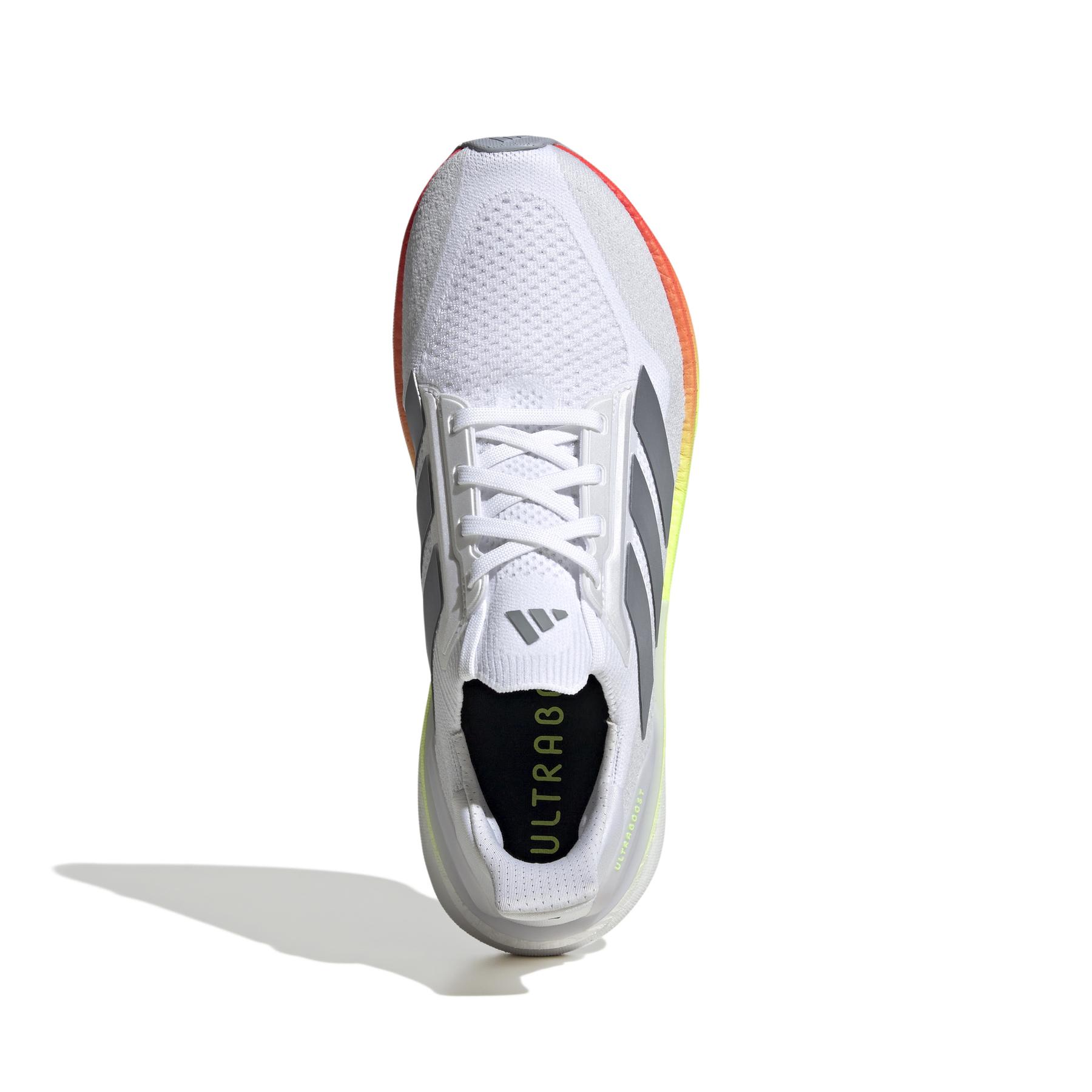product/a/d/adidas_jh9042_3_footwear_photography_top_portrait_view_white.jpg