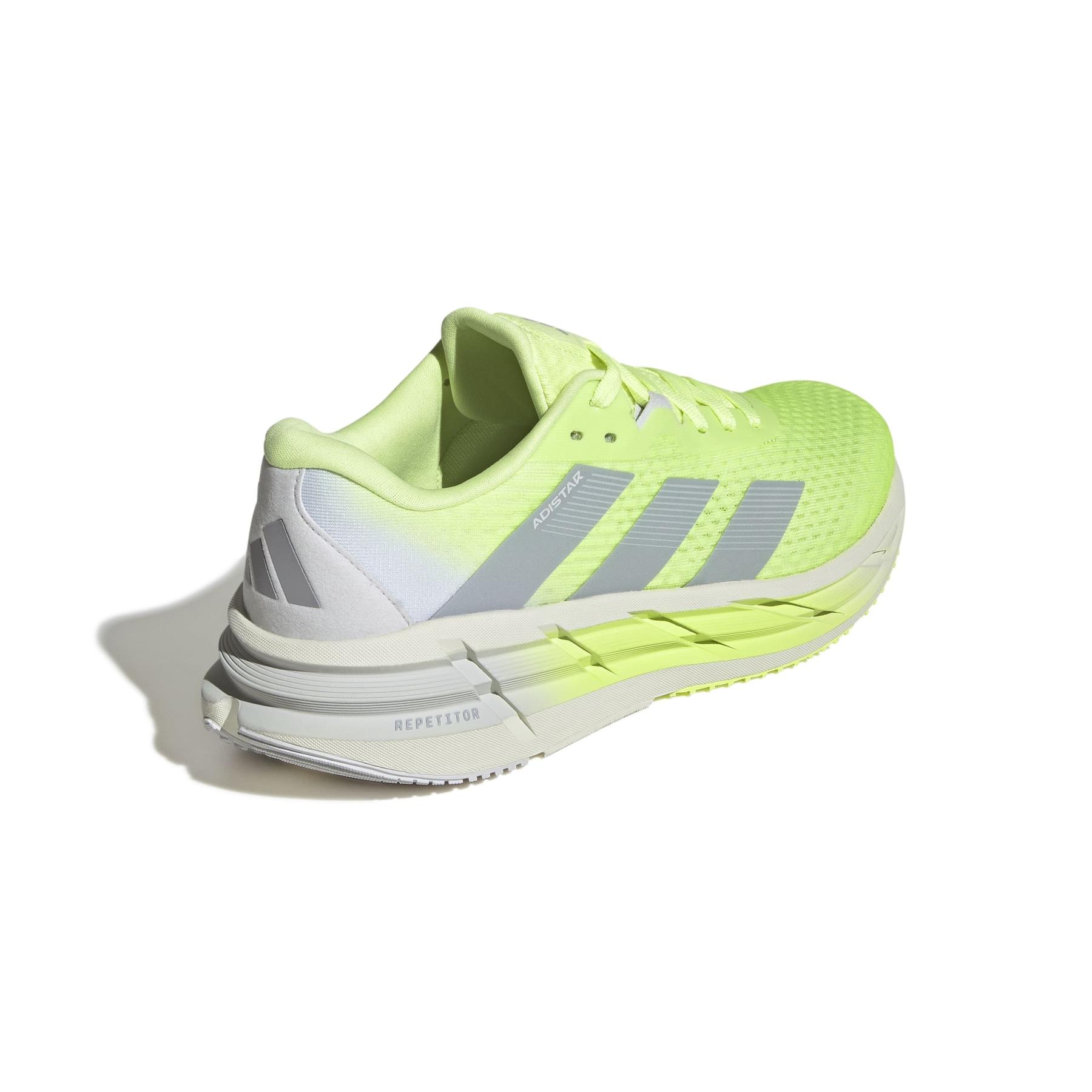 product/a/d/adidas_ji1241_7_footwear_photography_back_lateral_top_view_white-nw091625.jpg