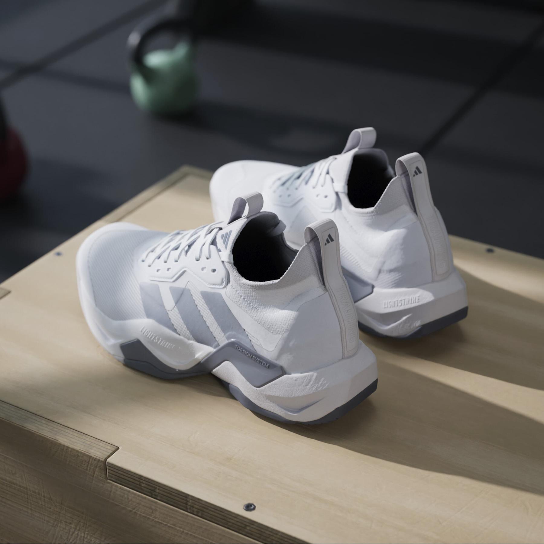 product/a/d/adidas_ji4196_19_footwear_photography_heromrktng_view_6-nw091625.jpg