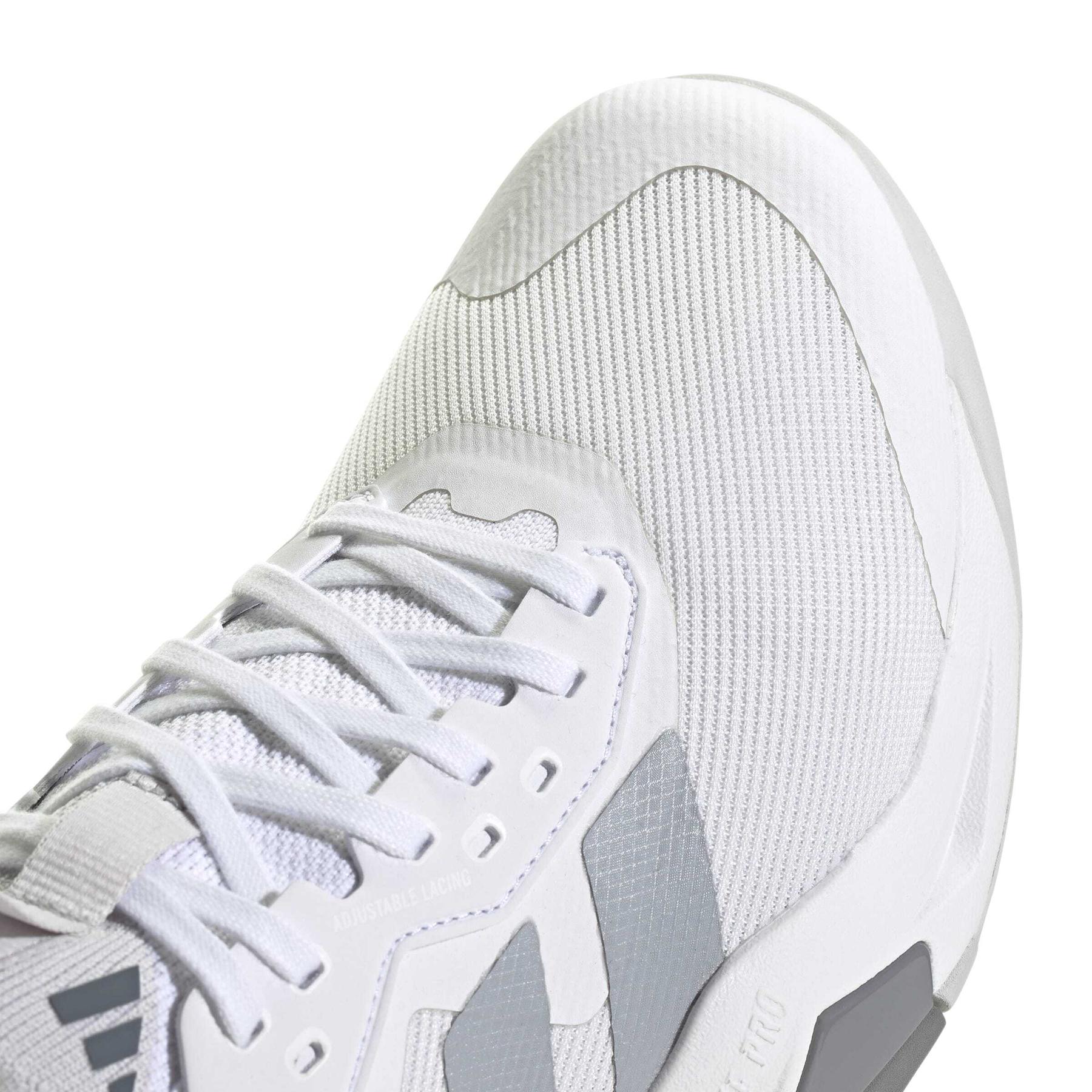 product/a/d/adidas_ji4196_9_footwear_photography_detail_view_2_white-nw091625.jpg