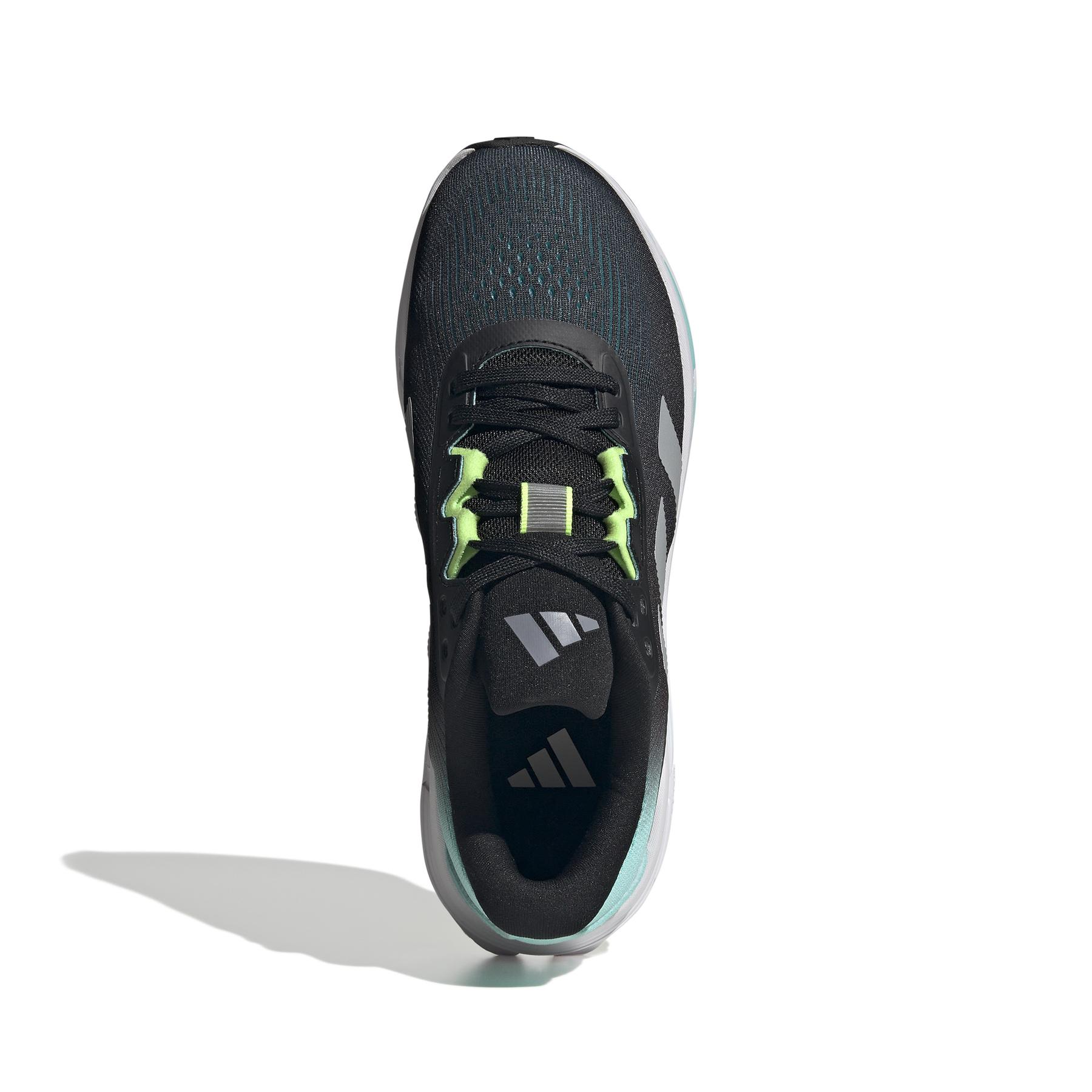 product/a/d/adidas_ji4622_3_footwear_photography_top_portrait_view_white-nw091625.jpg