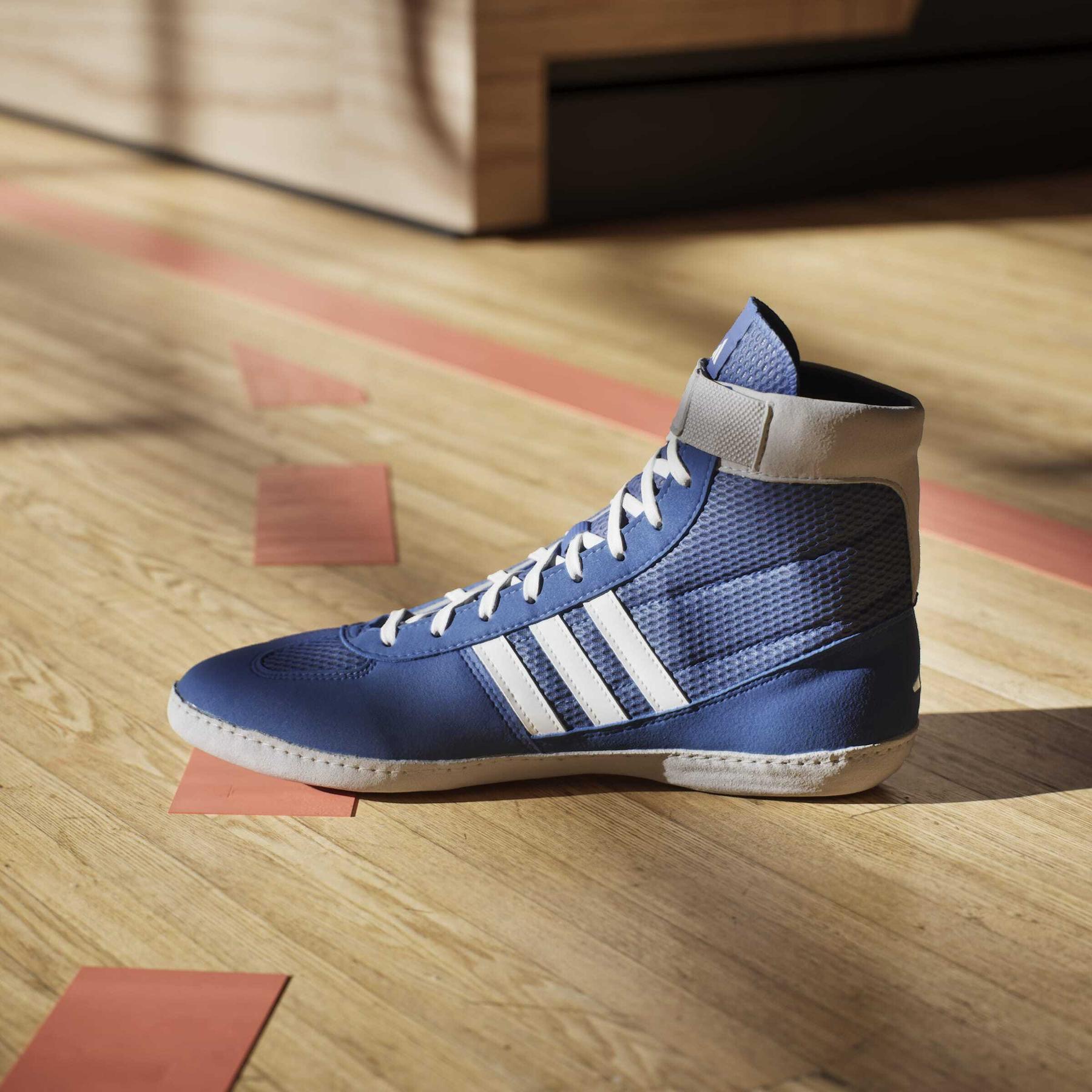 product/a/d/adidas_jp6121_19_footwear_photography_heromrktng_view_7-nw091625.jpg