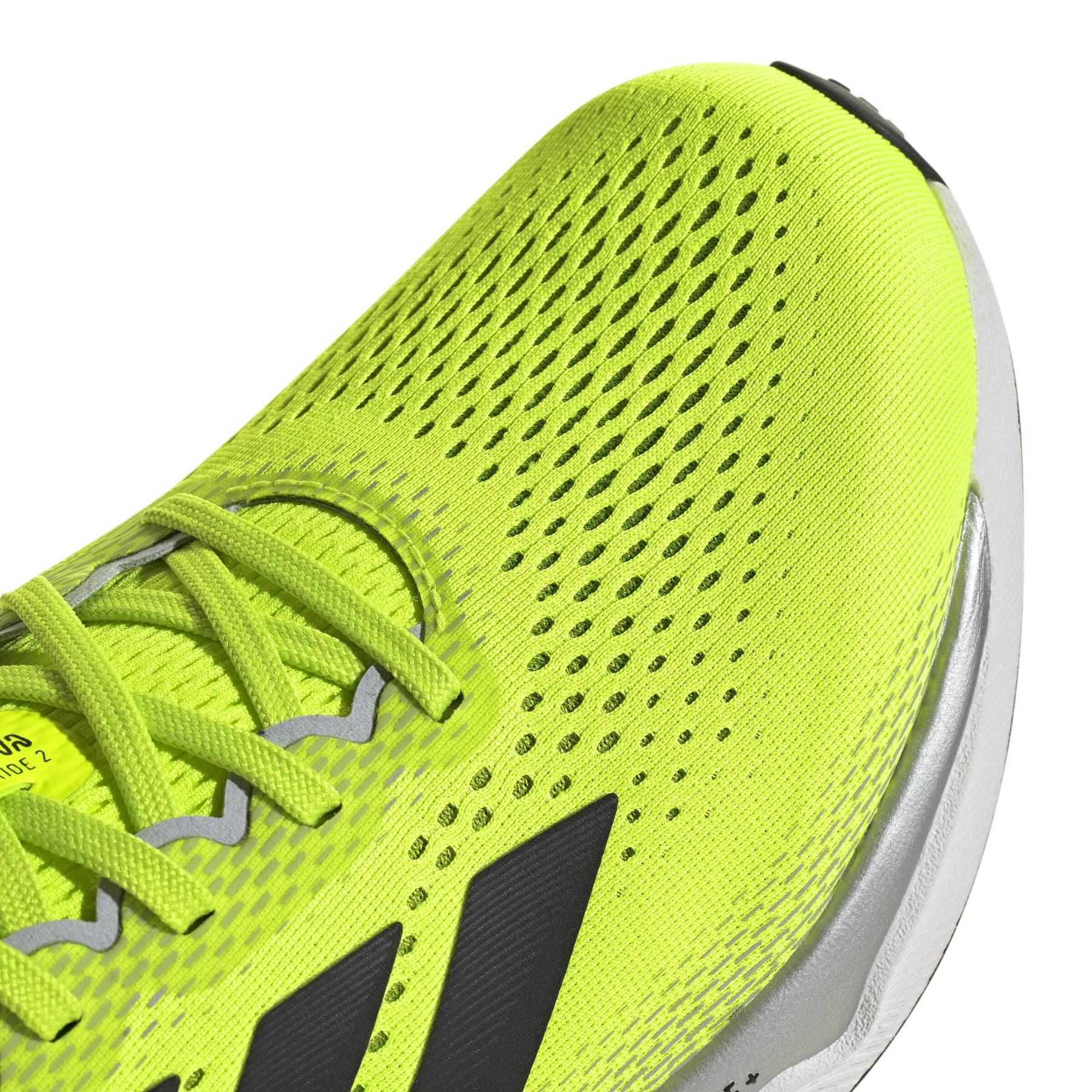product/a/d/adidas_jp6186_8_footwear_photography_detail_view_1_white-nw091625.jpg