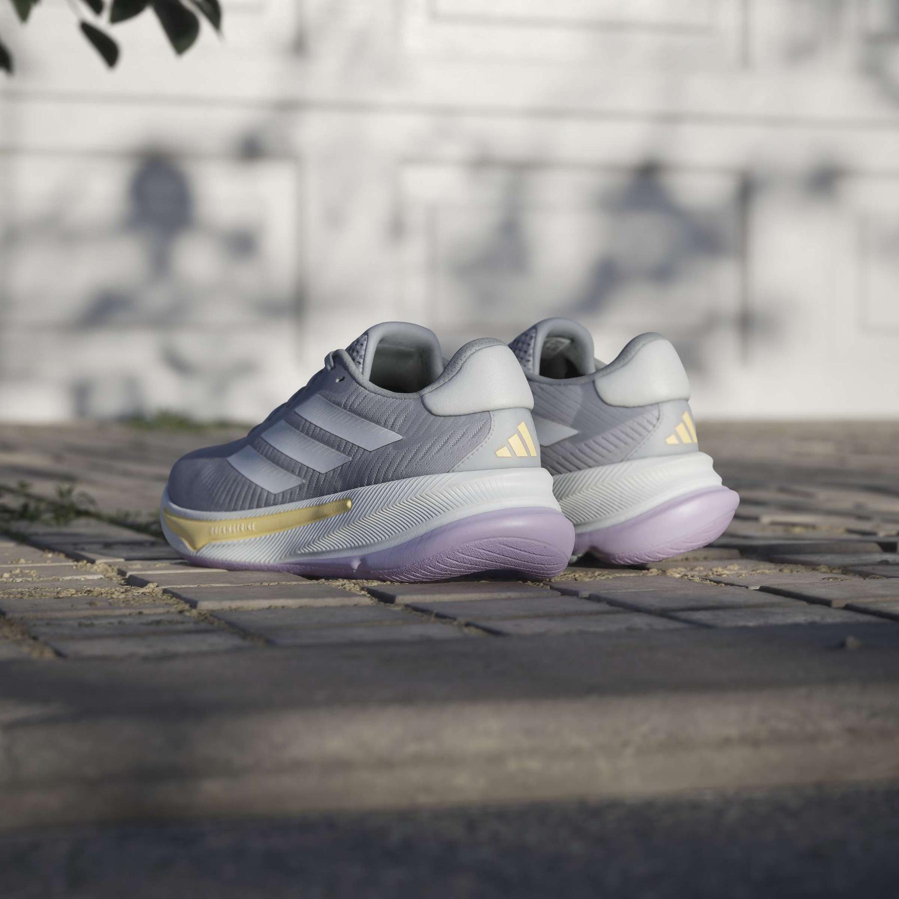 product/a/d/adidas_jq1758_21_footwear_photography_heromrktng_view_6-nw091625.jpg
