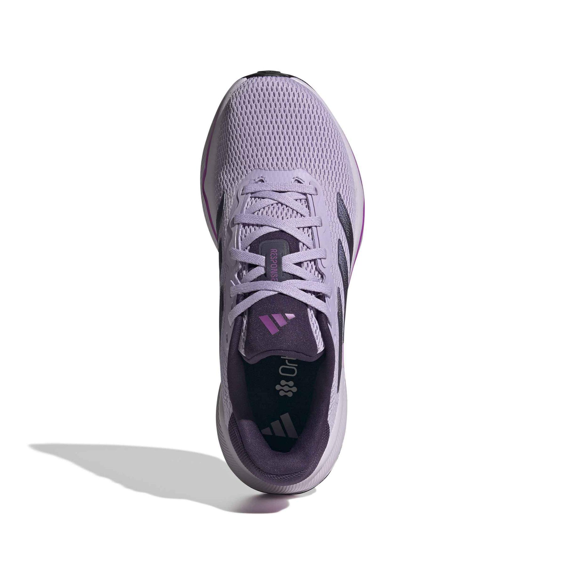 product/a/d/adidas_jq2534_3_footwear_photography_top_portrait_view_white-nw091625.jpg