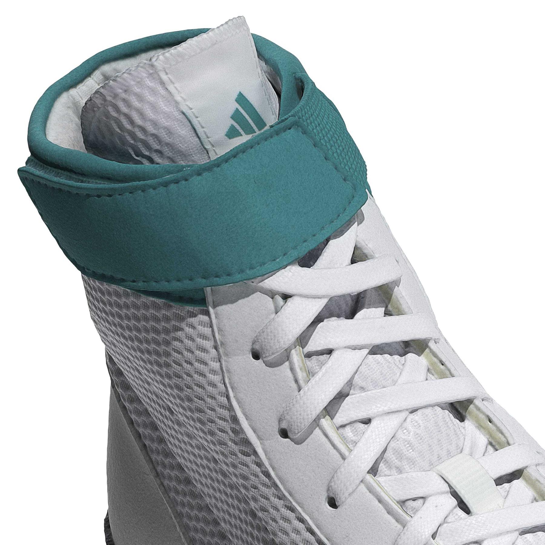 product/a/d/adidas_jq4985_8_footwear_photography_detail_view_1_white-nw091625.jpg