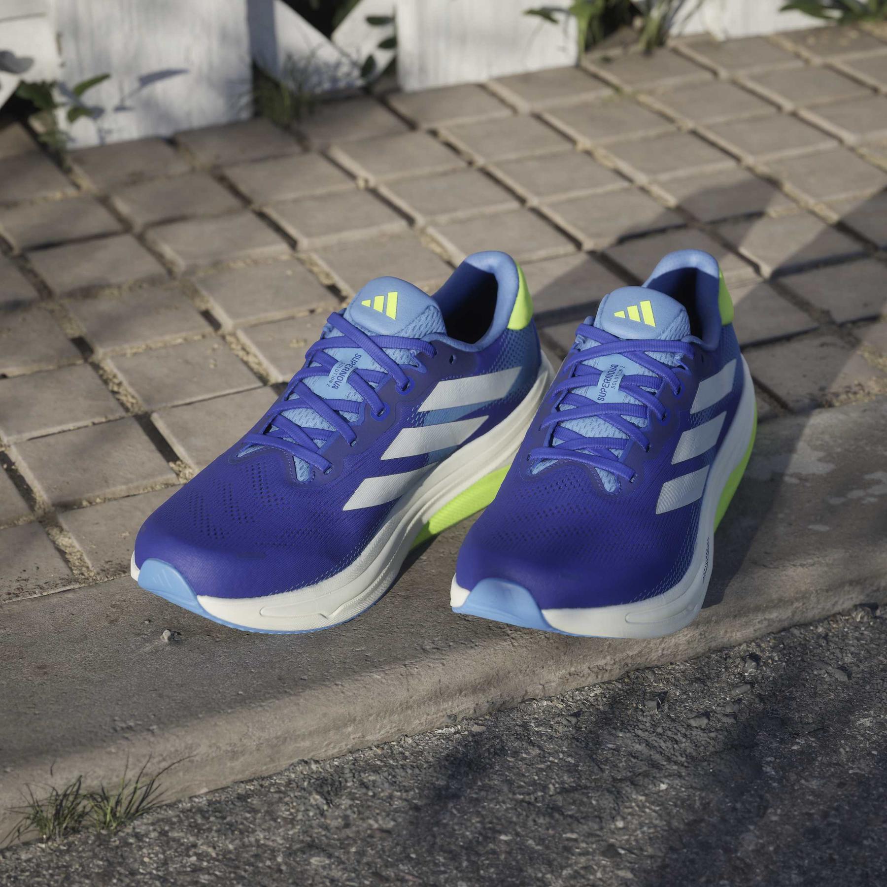 product/a/d/adidas_jq5078_18_footwear_photography_heromrktng_view_5-nw091625.jpg