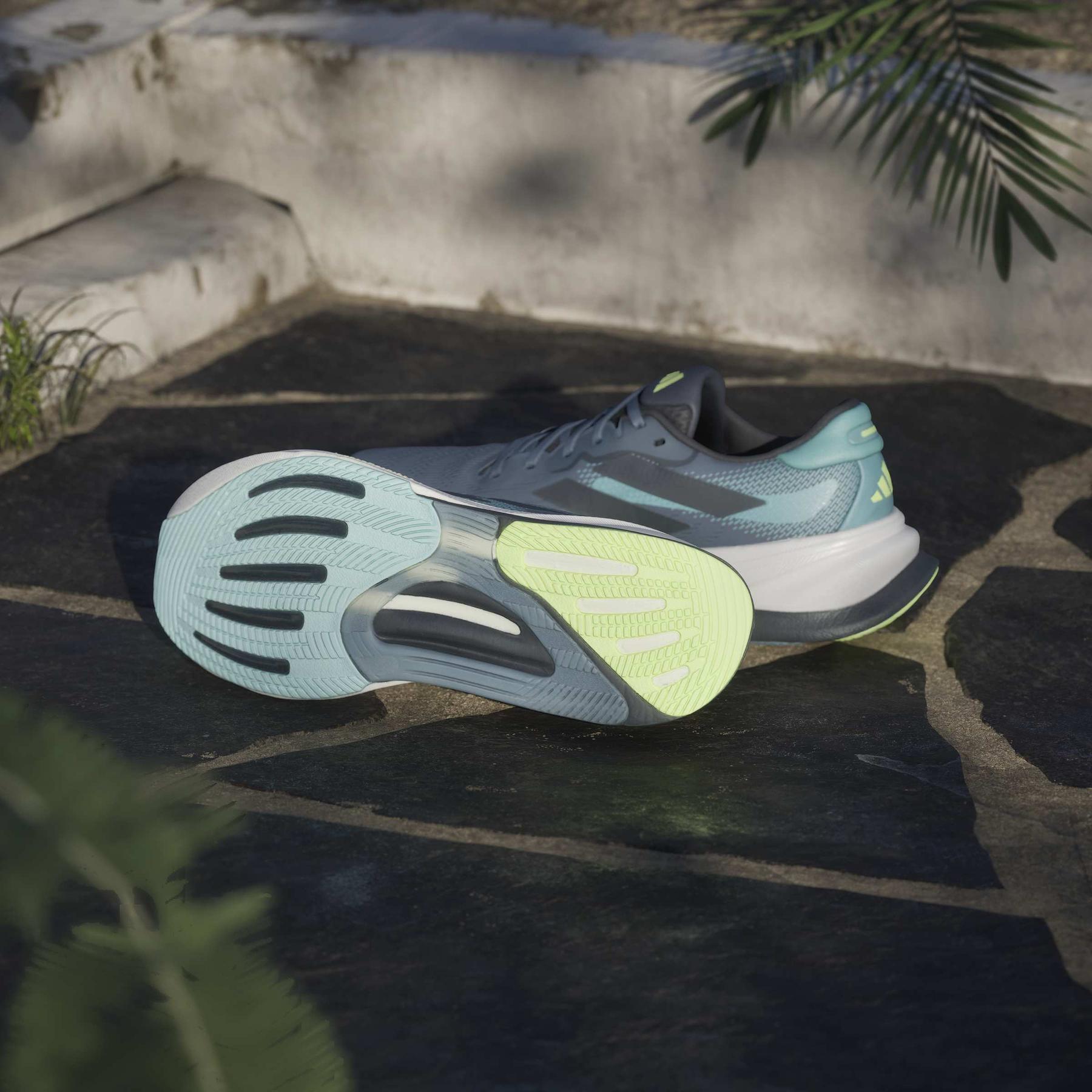 product/a/d/adidas_jq5080_18_footwear_photography_heromrktng_view_4-nw091625.jpg