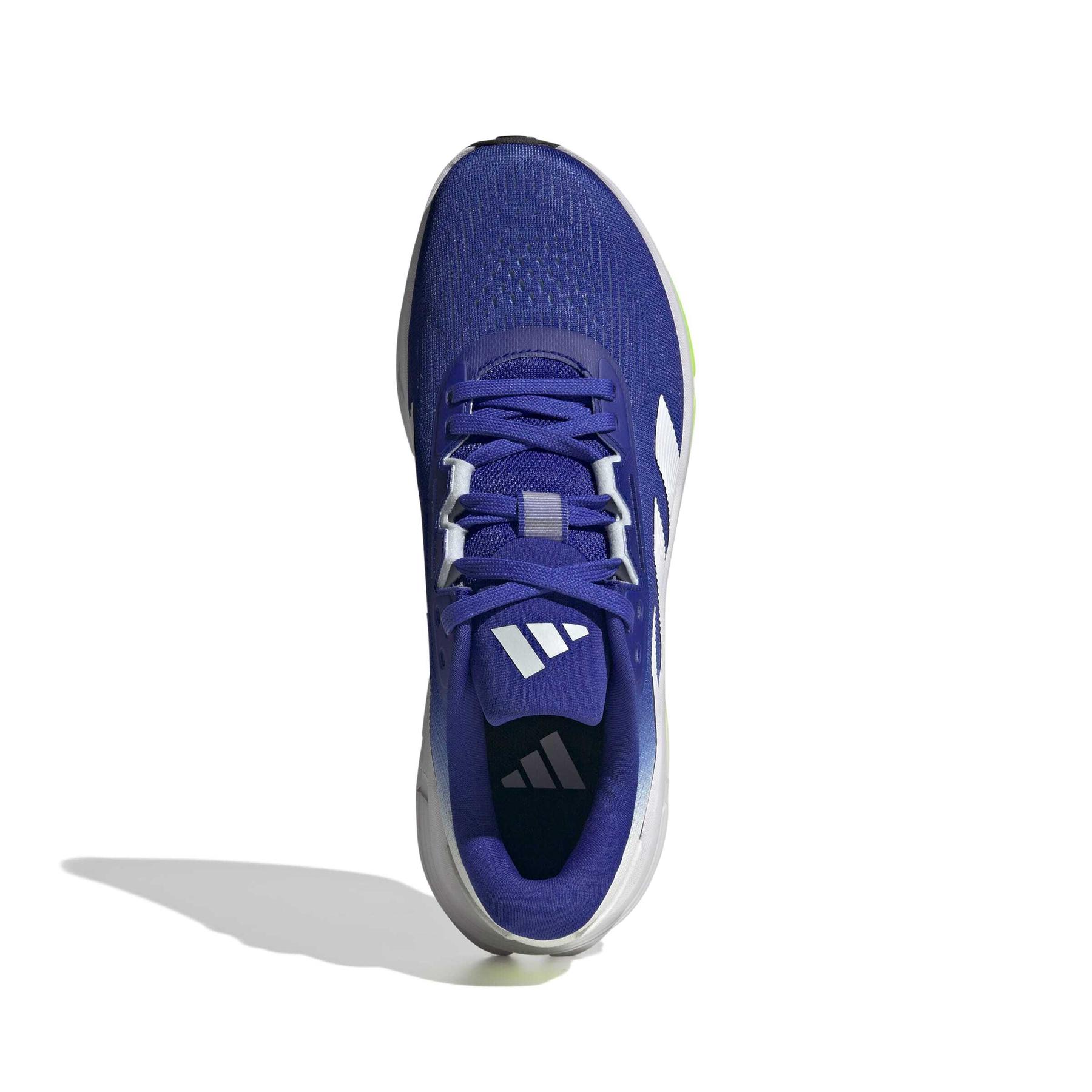 product/a/d/adidas_jq5083_3_footwear_photography_top_portrait_view_white-nw091625.jpg