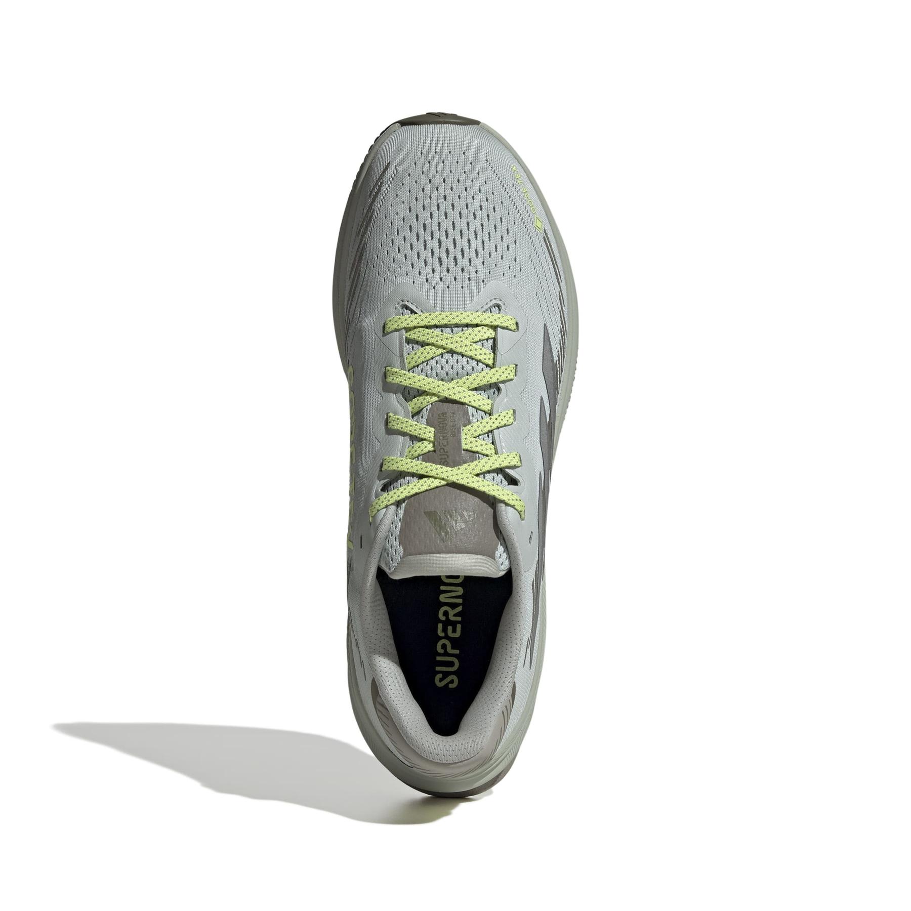product/a/d/adidas_jq5485_3_footwear_photography_top_portrait_view_white-nw091625.jpg