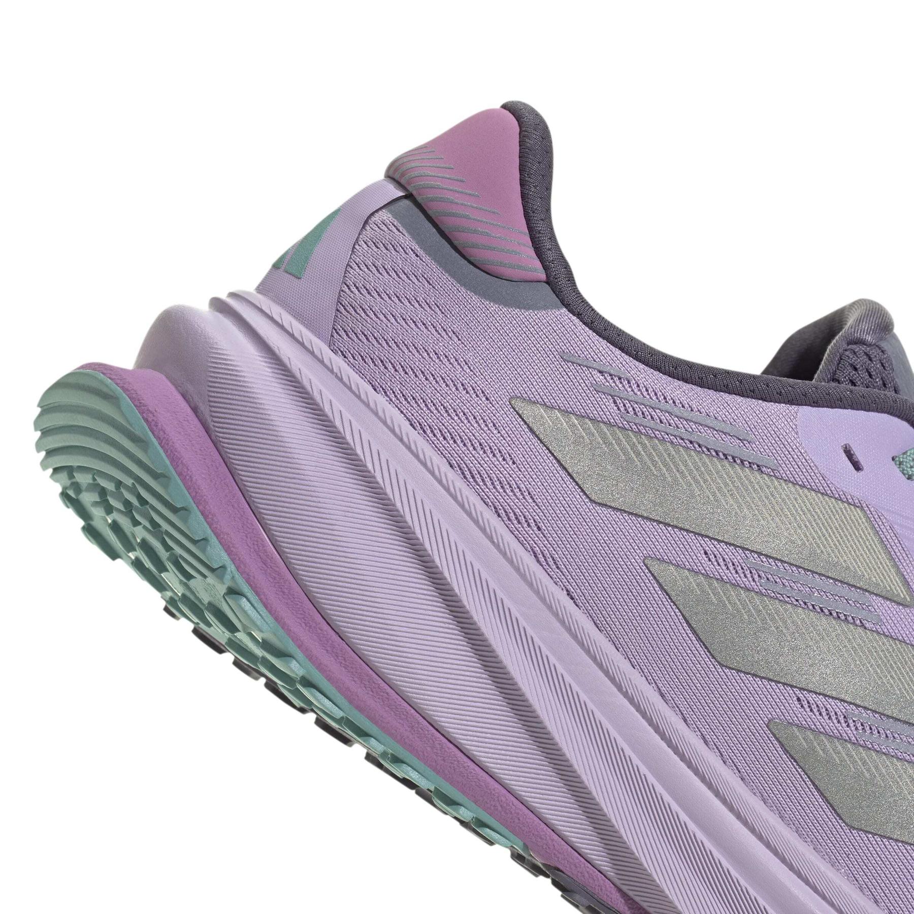 product/a/d/adidas_jq5486_9_footwear_photography_detail_view_2_white-nw091625.jpg