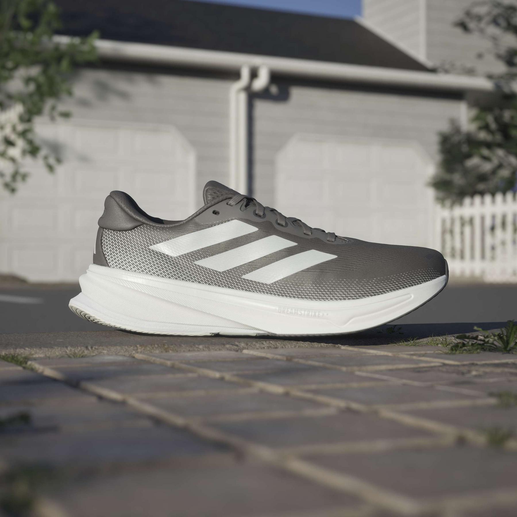 product/a/d/adidas_jq7676_15_footwear_photography_heromrktng_view_3-nw091625.jpg