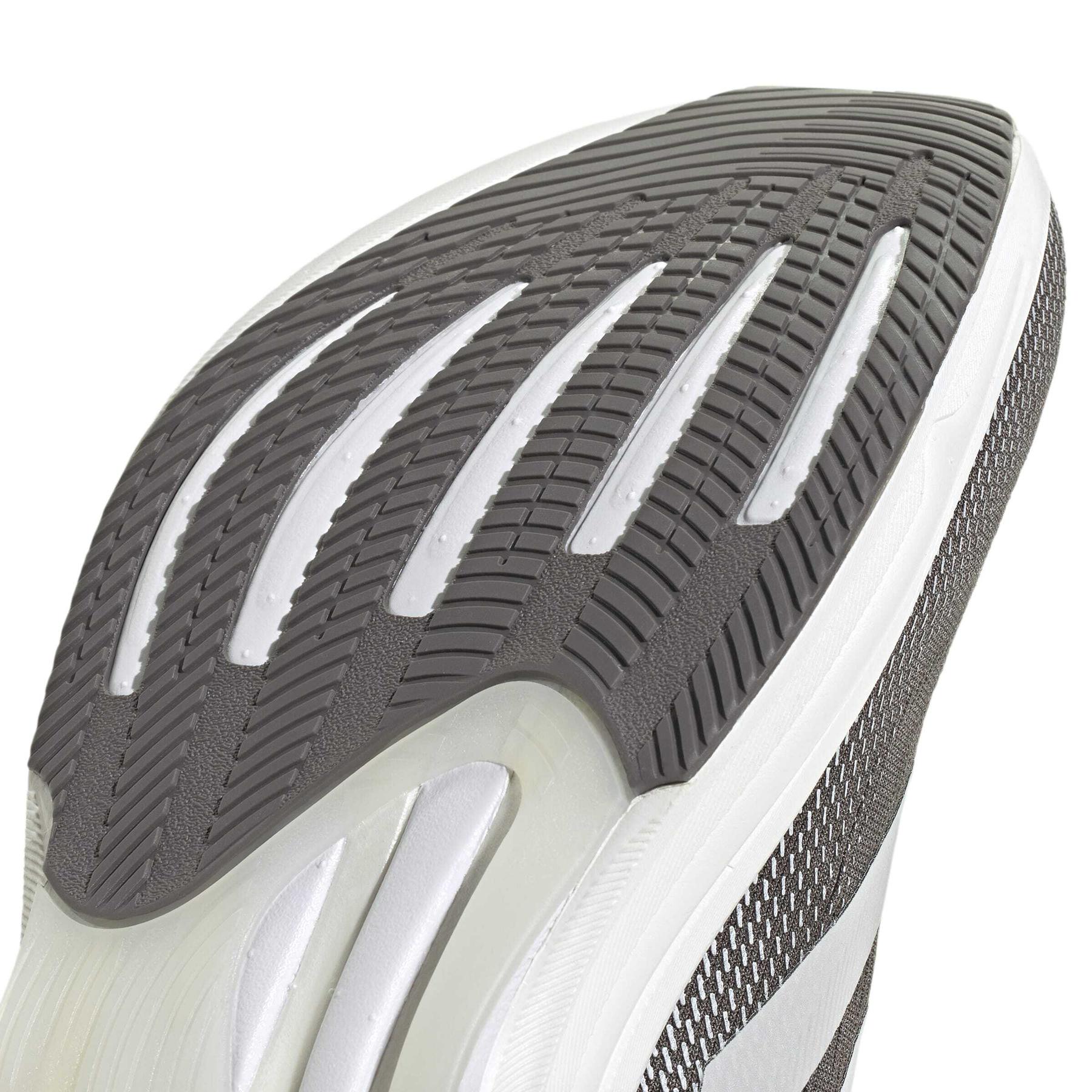 product/a/d/adidas_jq7676_9_footwear_photography_detail_view_2_white-nw091625.jpg