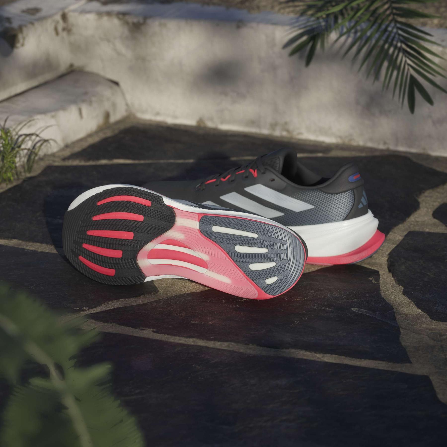 product/a/d/adidas_jq7699_18_footwear_photography_heromrktng_view_4-nw091625.jpg