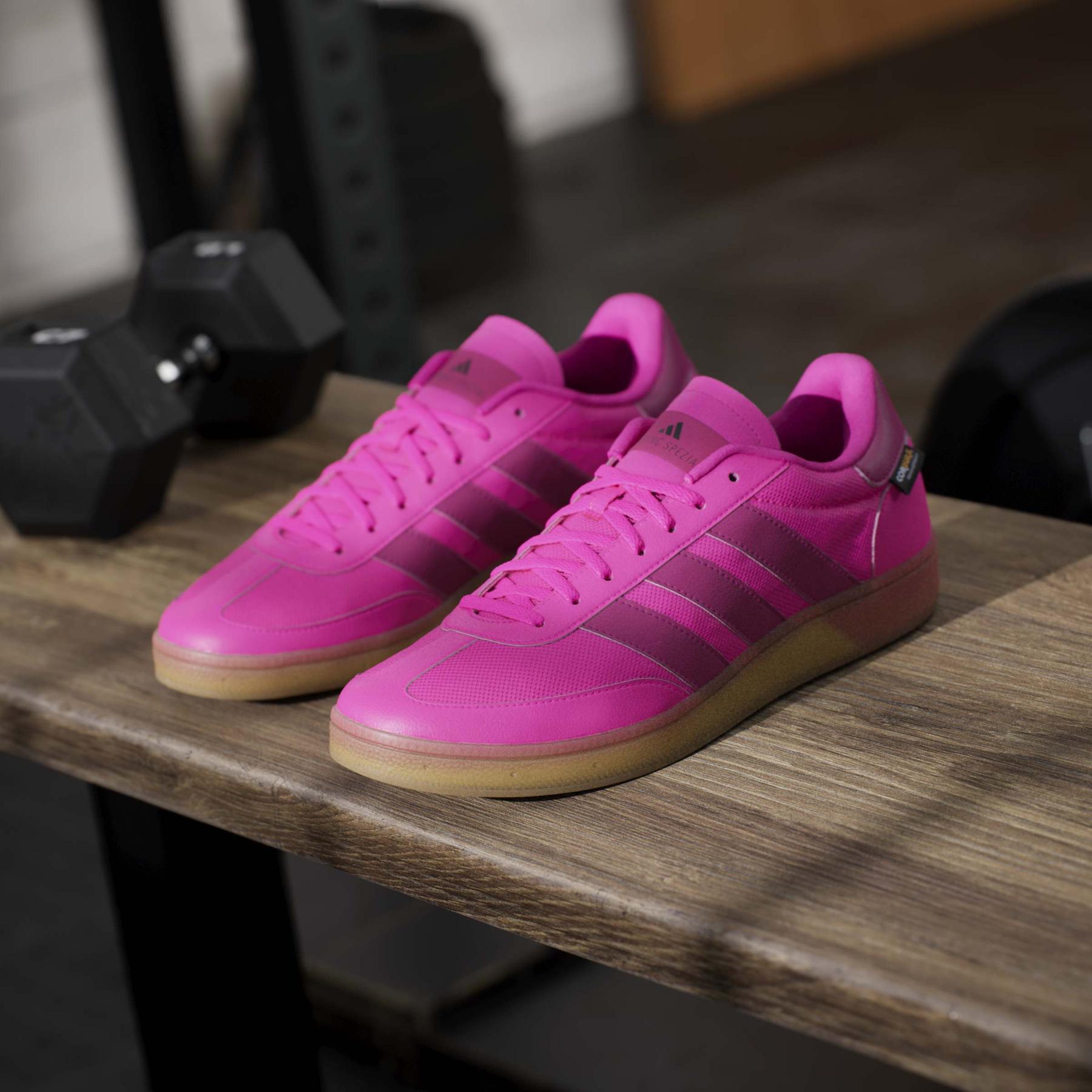 product/a/d/adidas_jq9021_17_footwear_photography_heromrktng_view_5-nw091625.jpg