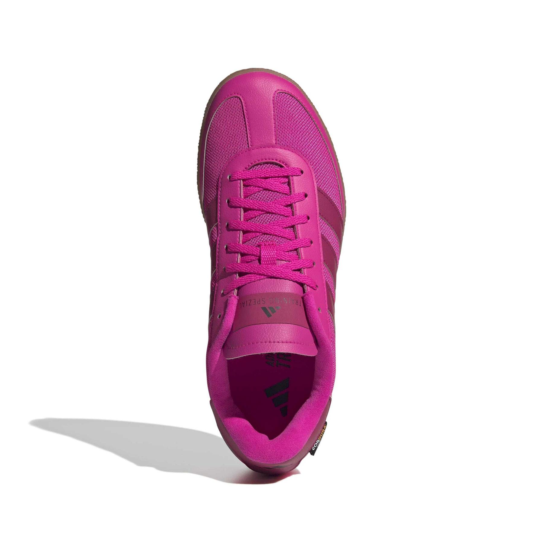 product/a/d/adidas_jq9021_3_footwear_photography_top_portrait_view_white-nw091625.jpg