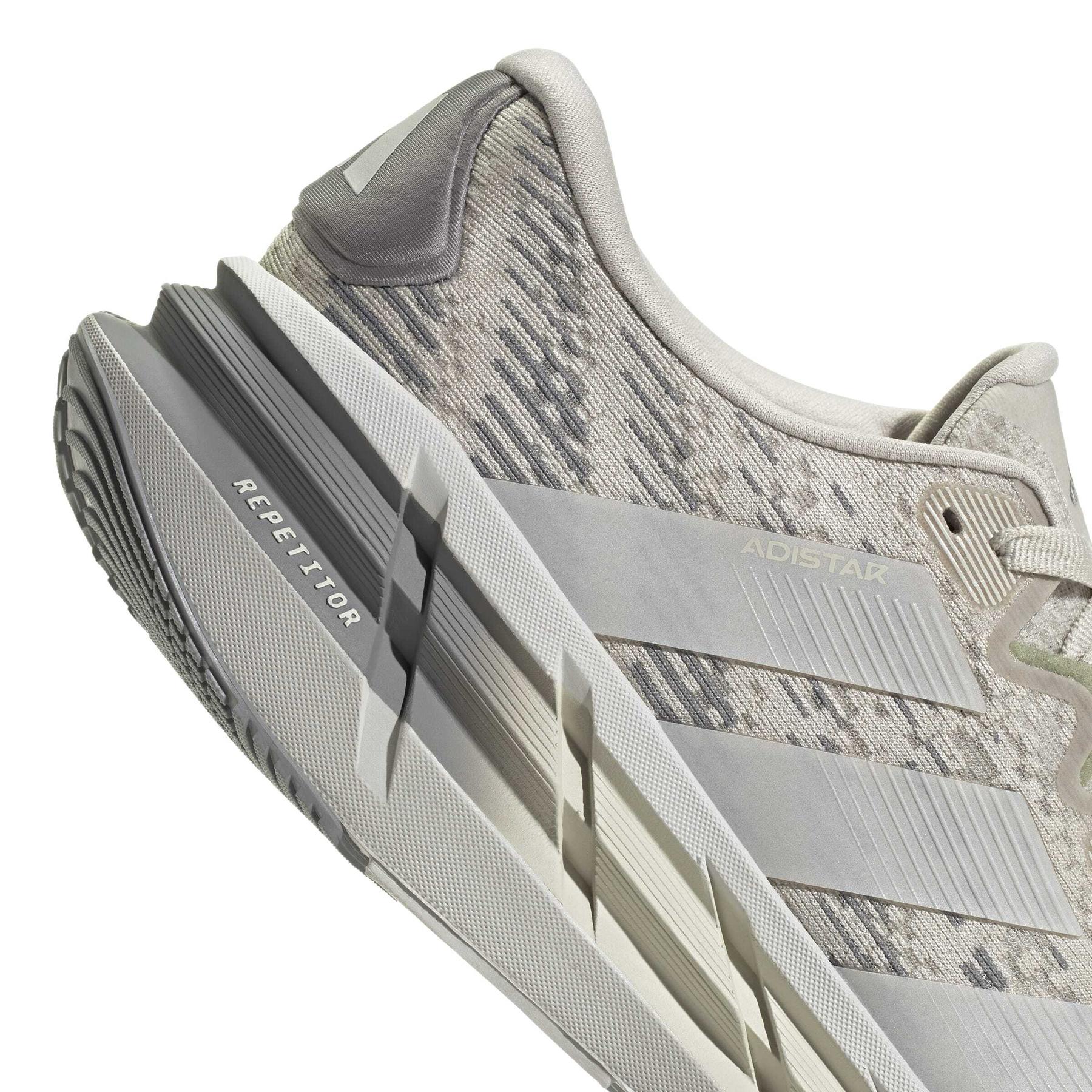 product/a/d/adidas_jr0316_9_footwear_photography_detail_view_2_white.jpg