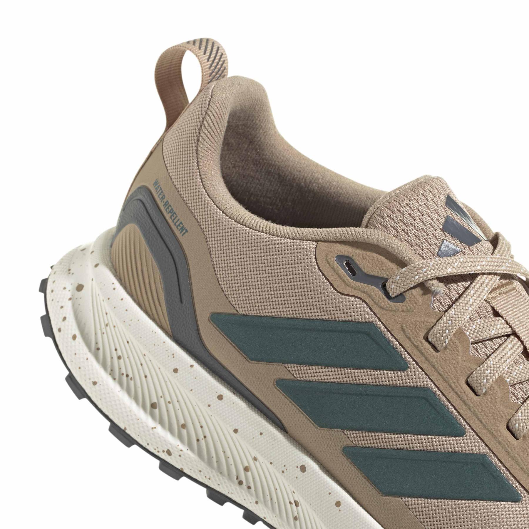 product/a/d/adidas_jr5385_9_footwear_photography_detail_view_2_white-nw091725.jpg