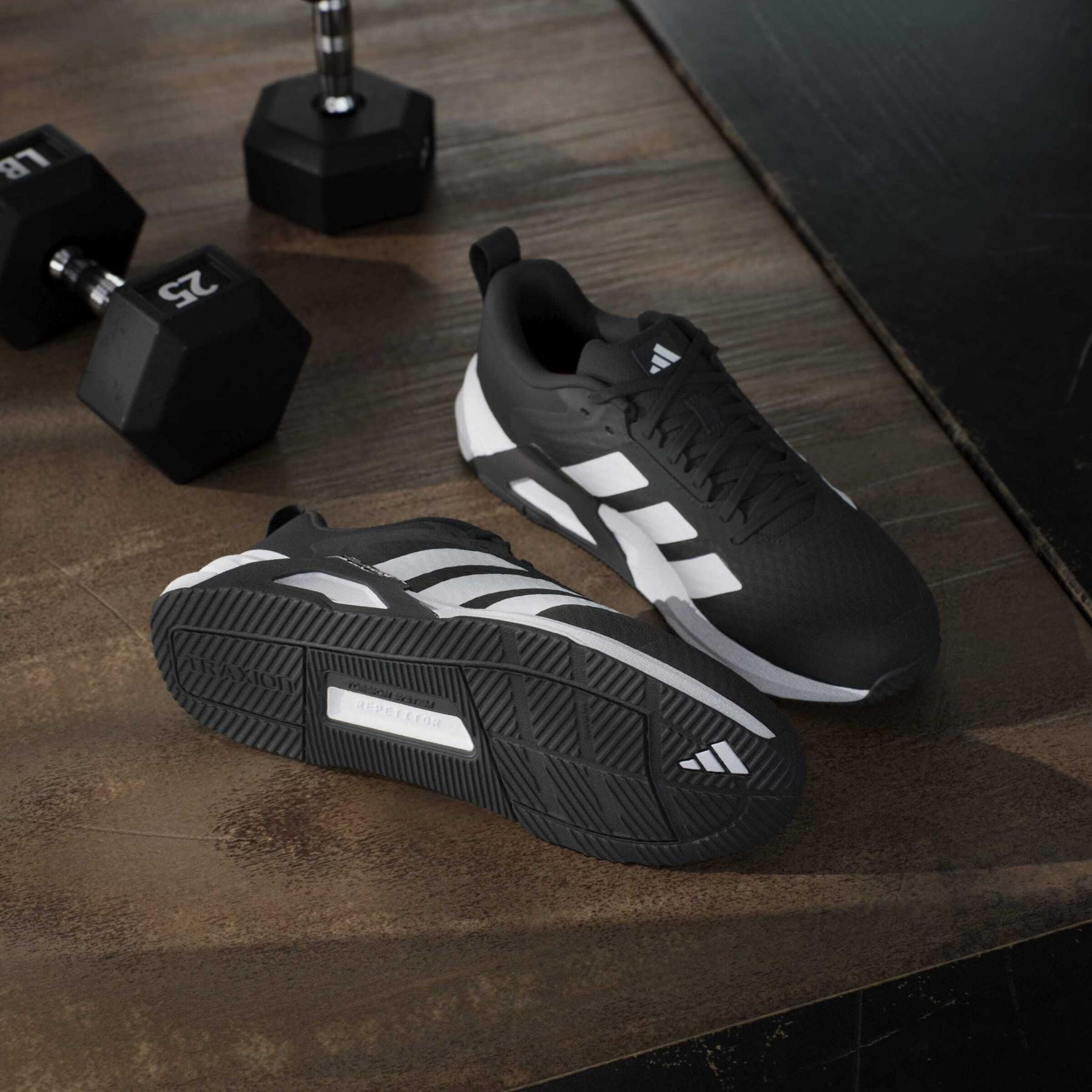 product/a/d/adidas_js3036_17_footwear_photography_heromrktng_view_4-nw091725.jpg