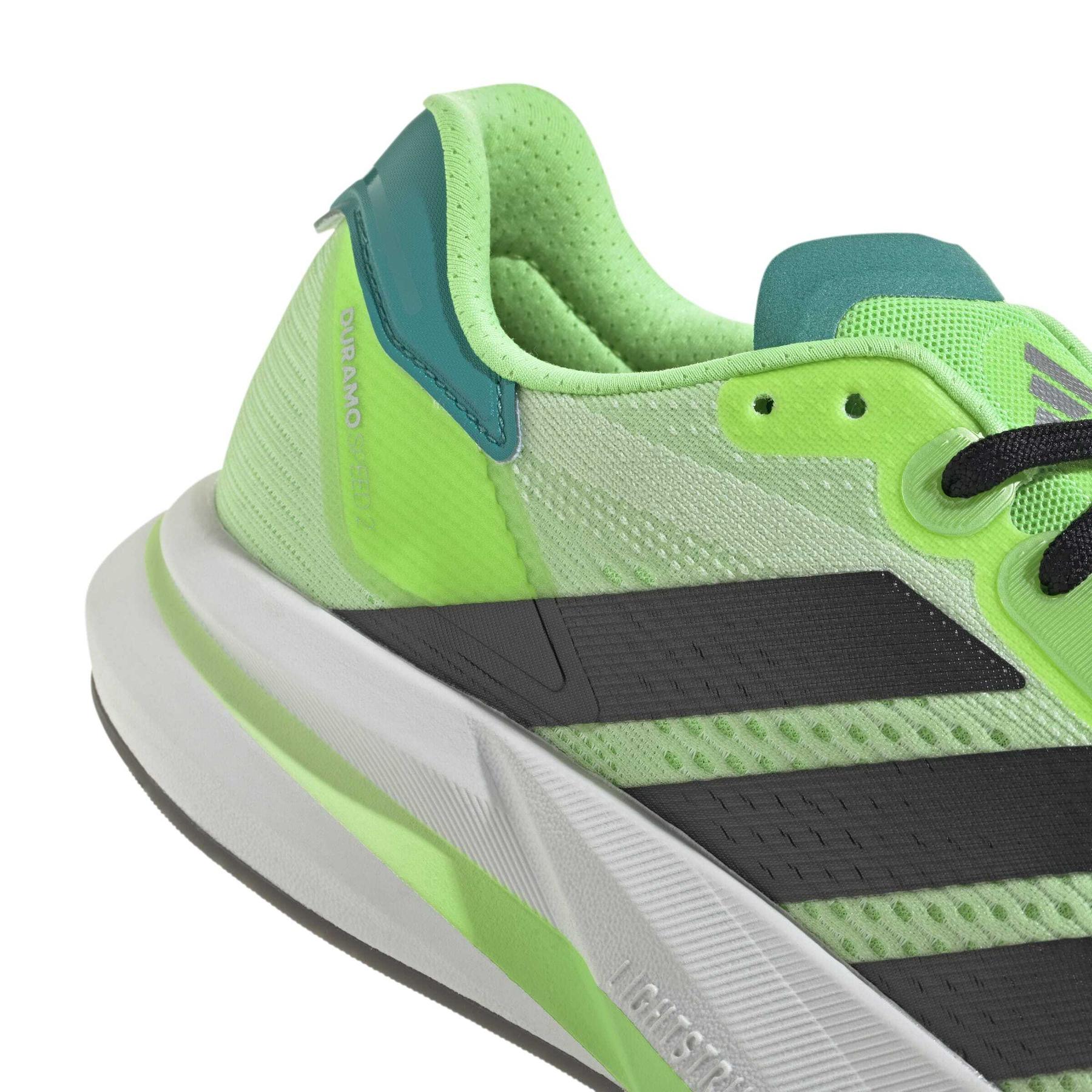 product/a/d/adidas_js4412_9_footwear_photography_detail_view_2_white-nw091725.jpg