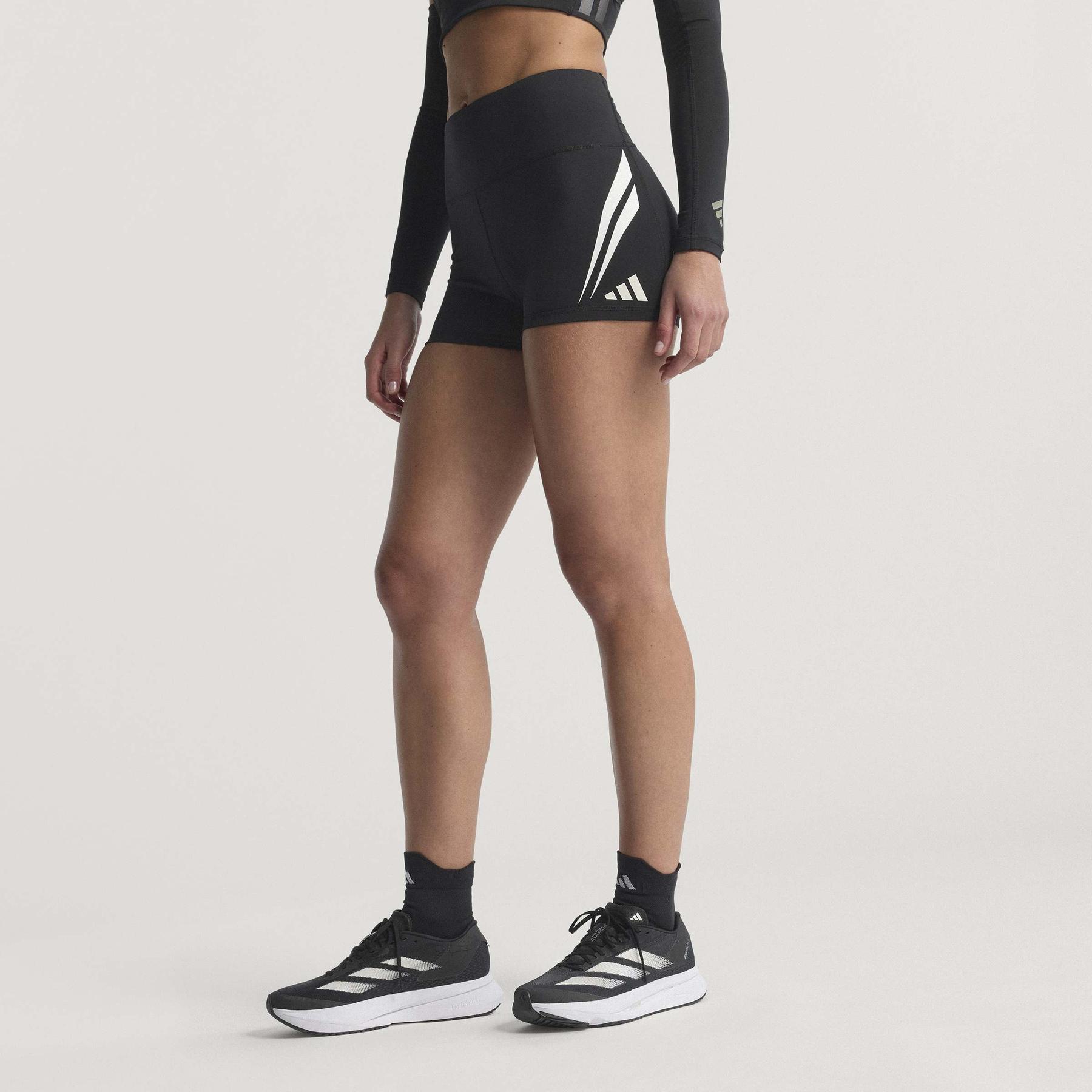 product/a/d/adidas_jw1736_noir_8.jpg