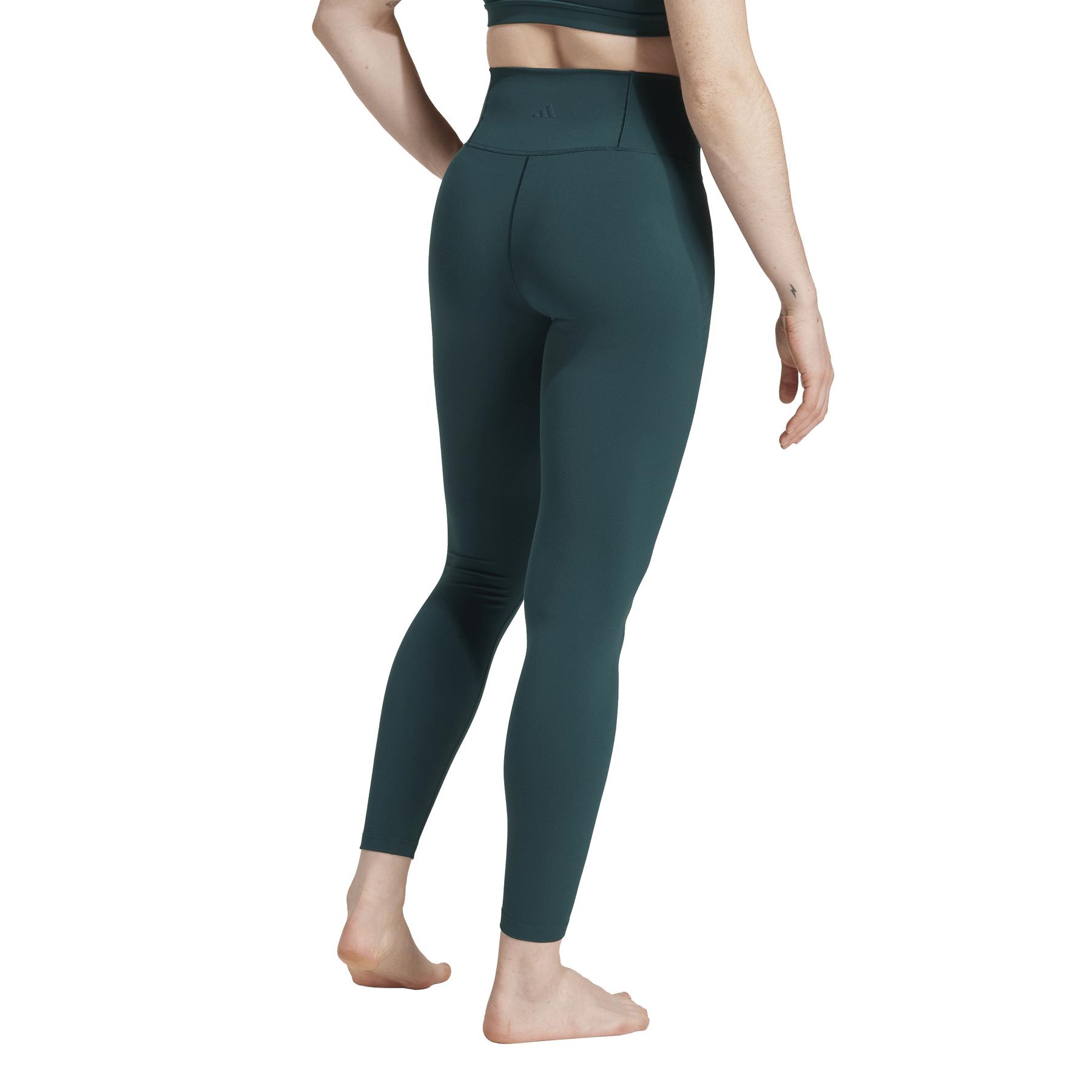 product/a/d/adidas_jw7581_aurivy-aurivy_3.jpg