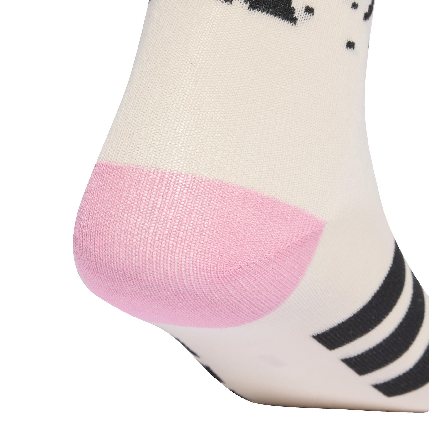 product/a/d/adidas_jx1424_wonqua-white-blipnk_4.jpg