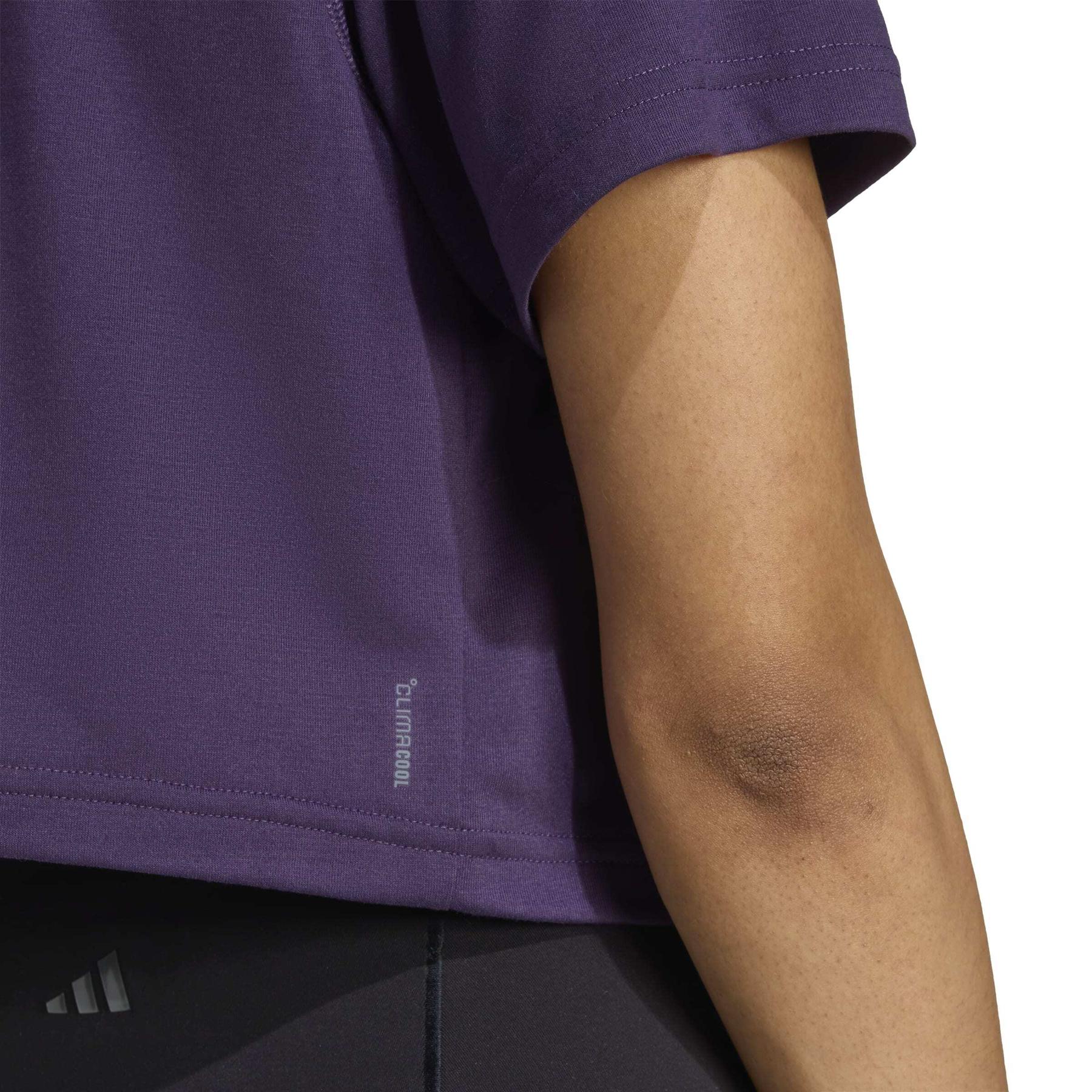 product/a/d/adidas_jy2219_6_apparel_on_model_detail_view_2_white.jpg