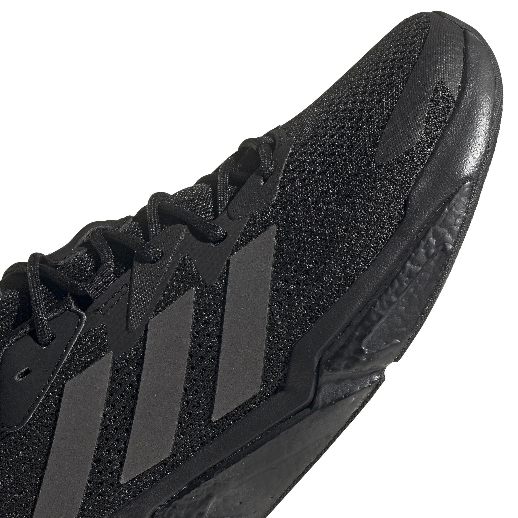 product/a/d/adidas_s23679_9_footwear_photography_detail_view_2_white_000.jpg
