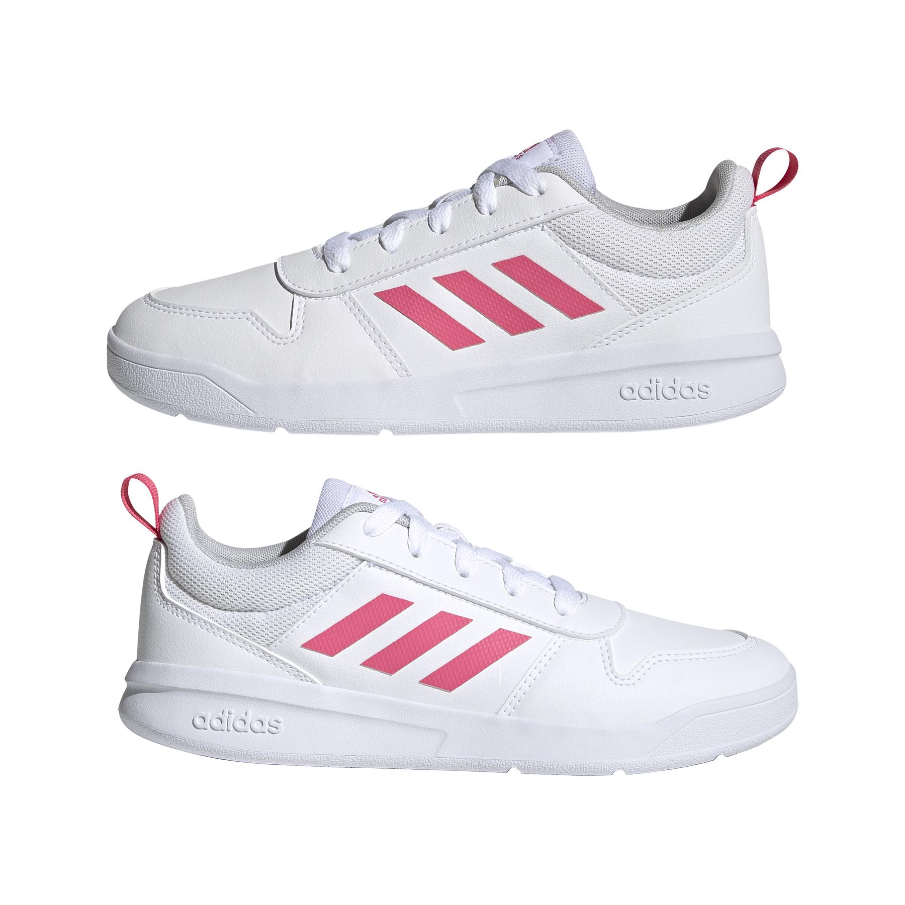 product/a/d/adidas_s24034_11_footwear_photography_mirrored_pair_view_white_000.jpg